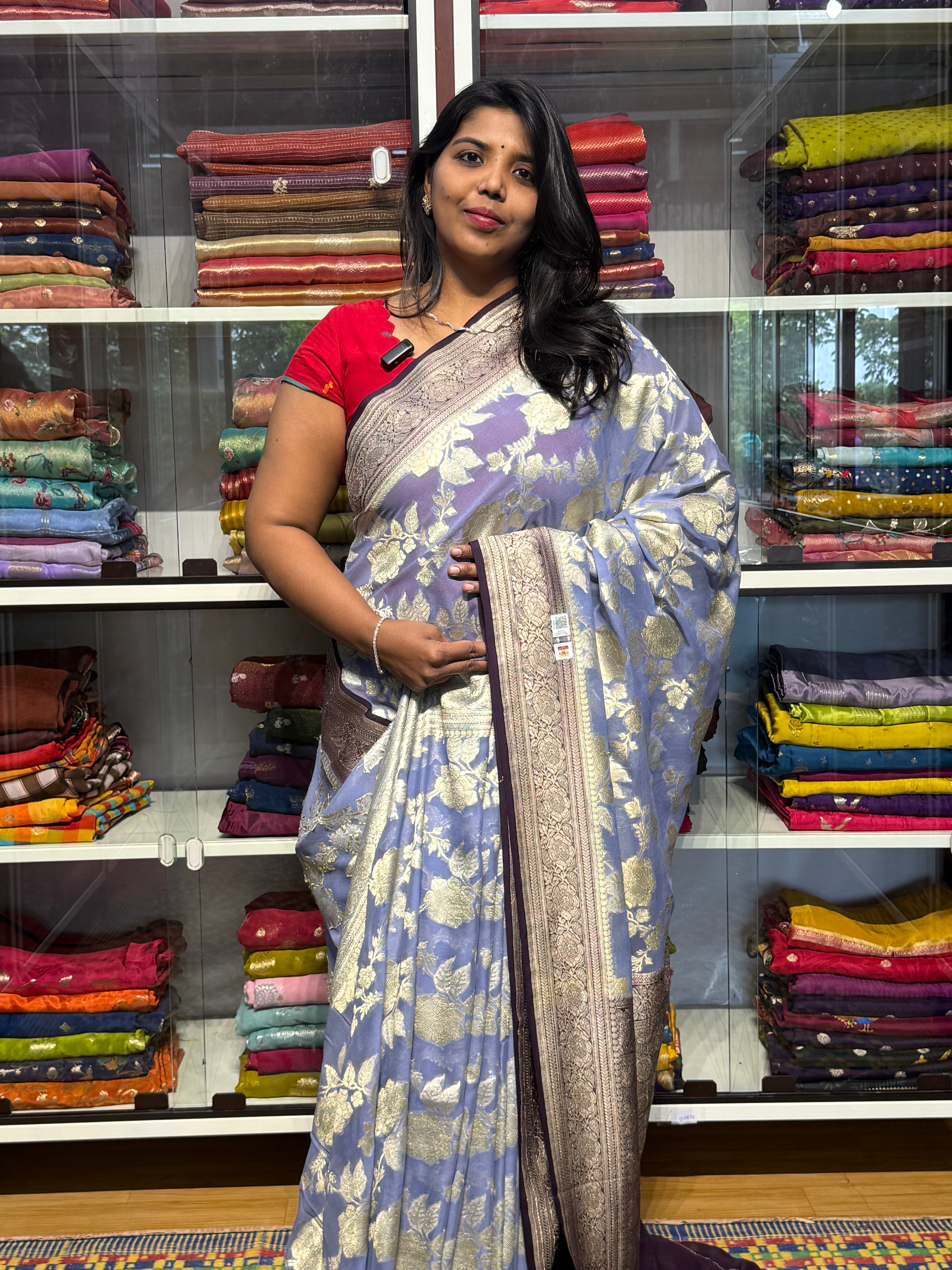 Silk mark certified pure banaras khaddi georgette handloom saree with jaal pattern: powder blue