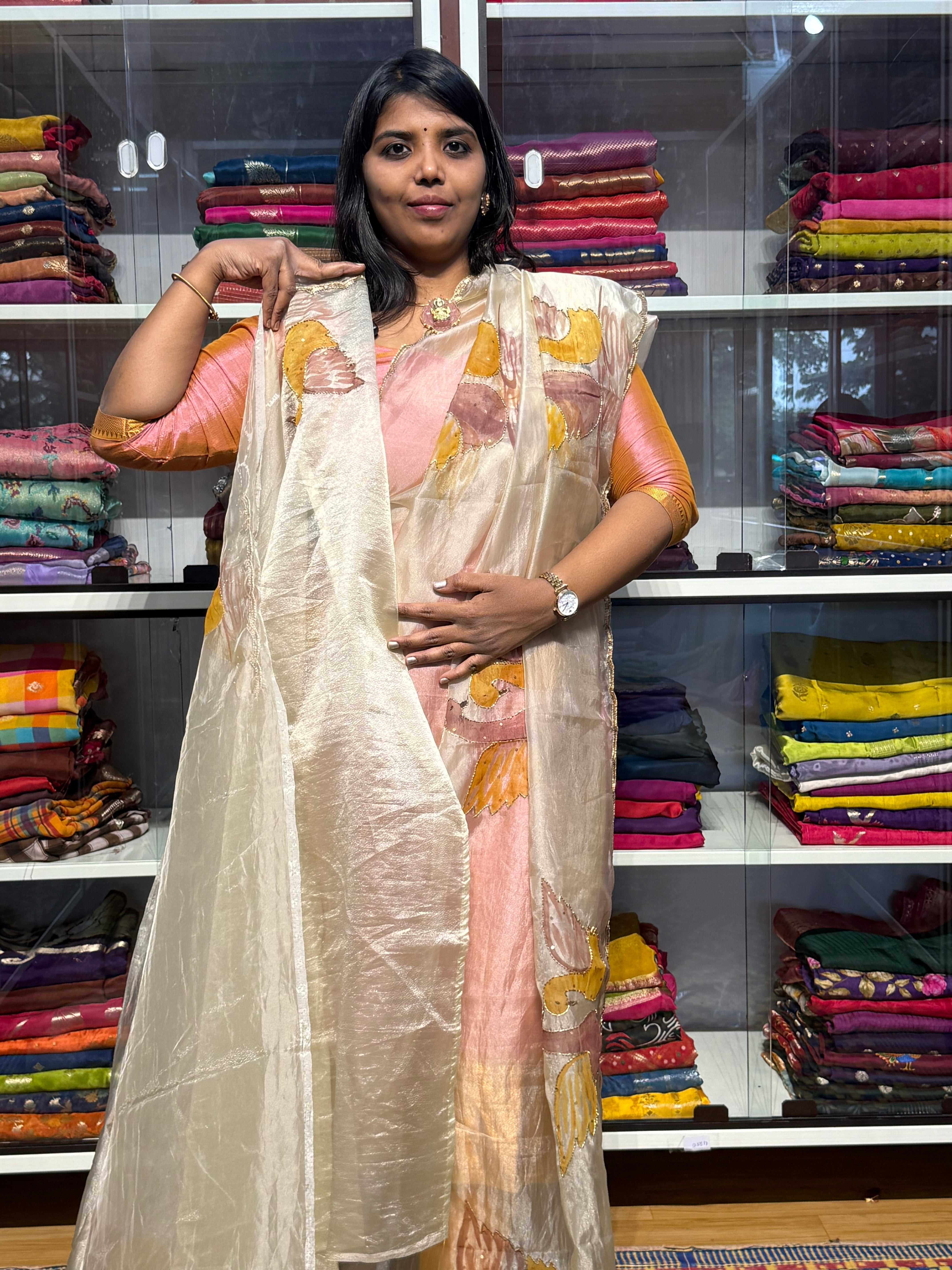 Pure tissue with khardana and handpainted butis