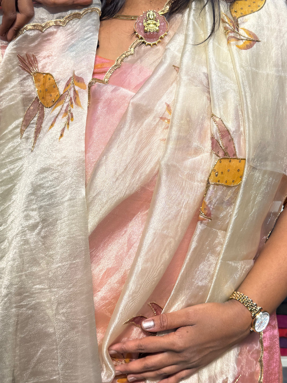 Pure tissue with khardana and handpainted butis