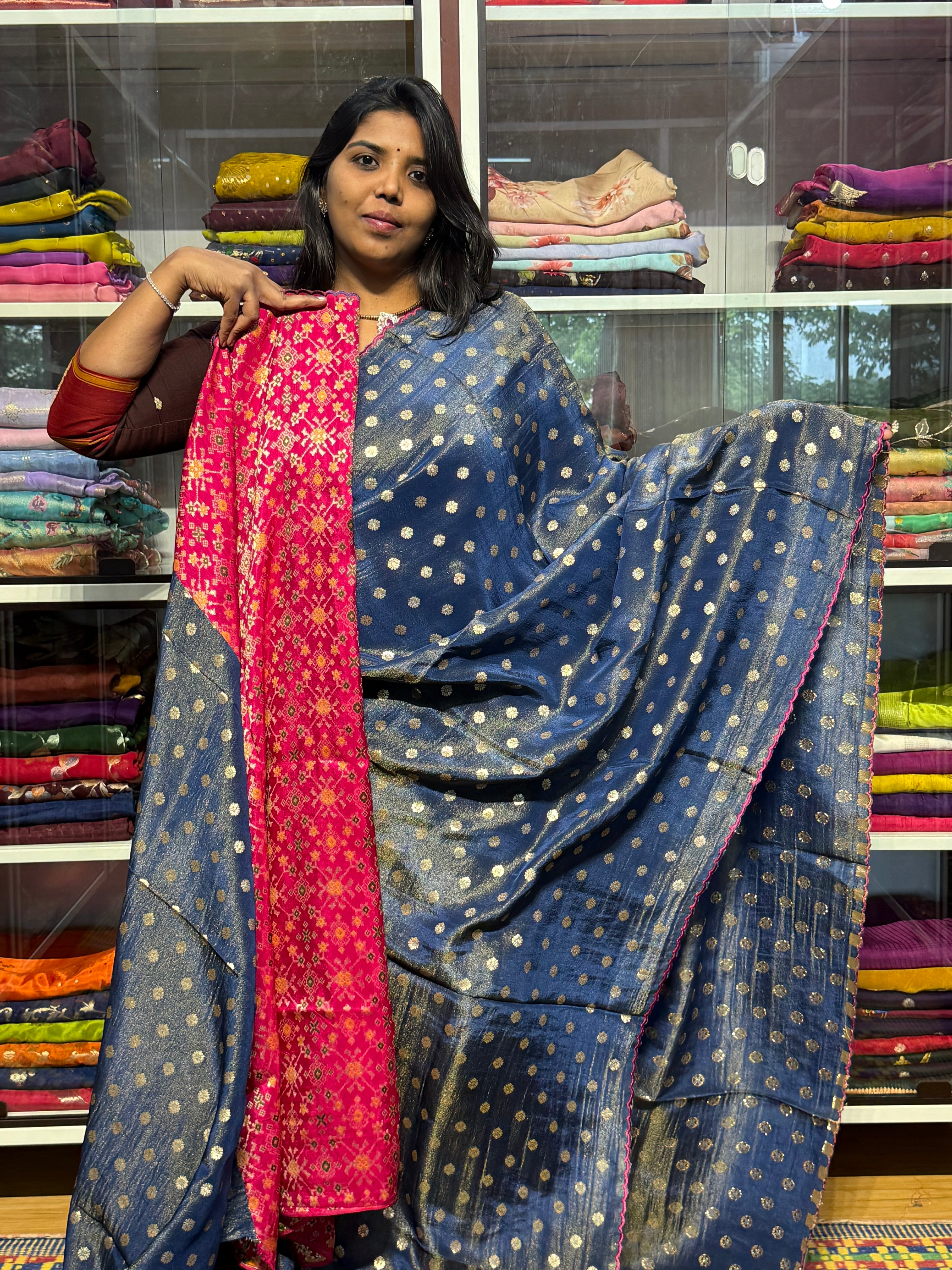 PURE TISSUE SILK SAREE WITH SCALLOP EMBROIDERY AND IKKAT PATOLA BLOUSE: GERMAN BLUE