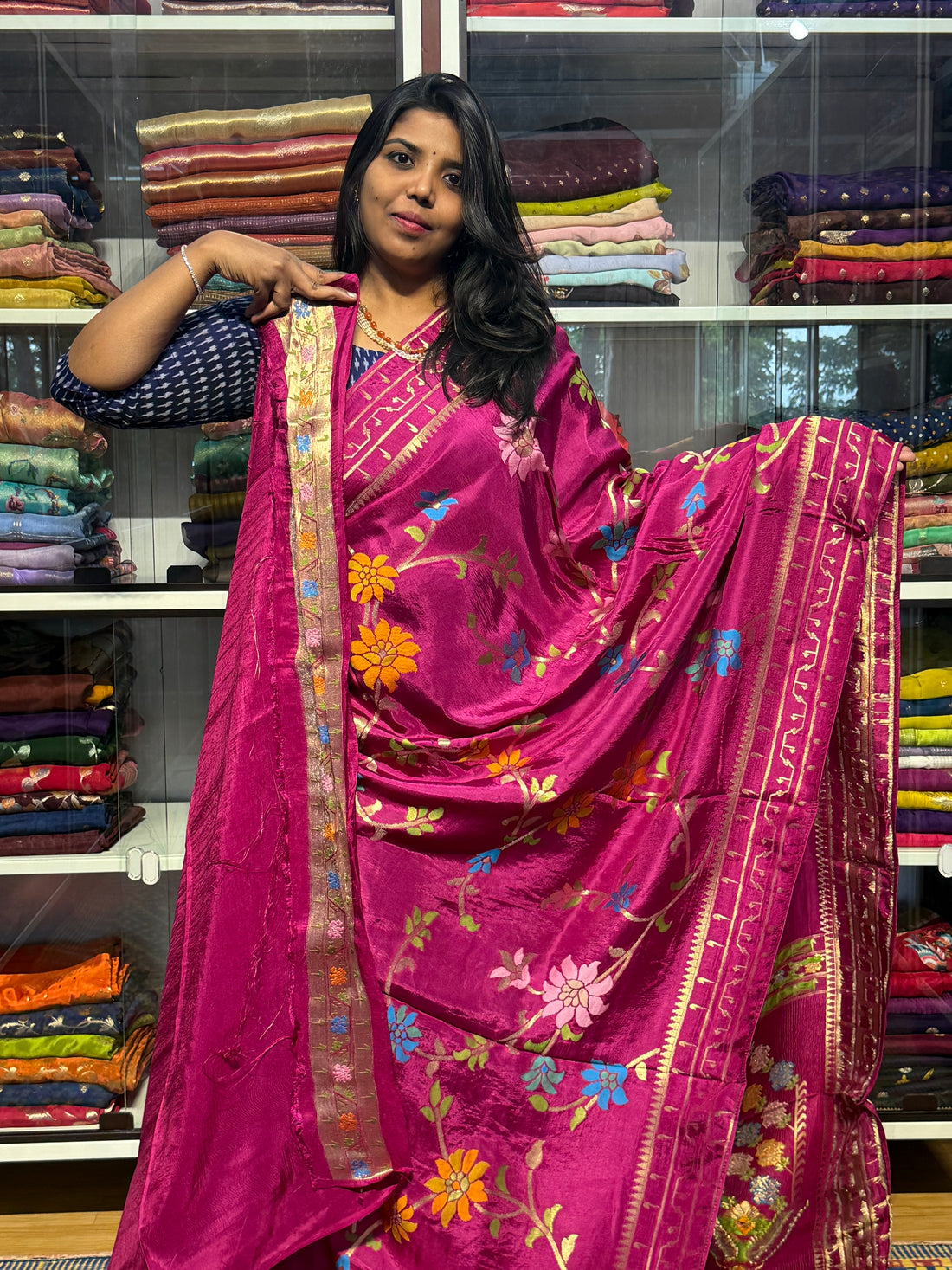 MAHESWARI JAMDHANI SAREES WITH MEENKARI FLORAL JAAL AND MUNIYA BORDER: MAGENTA PINK