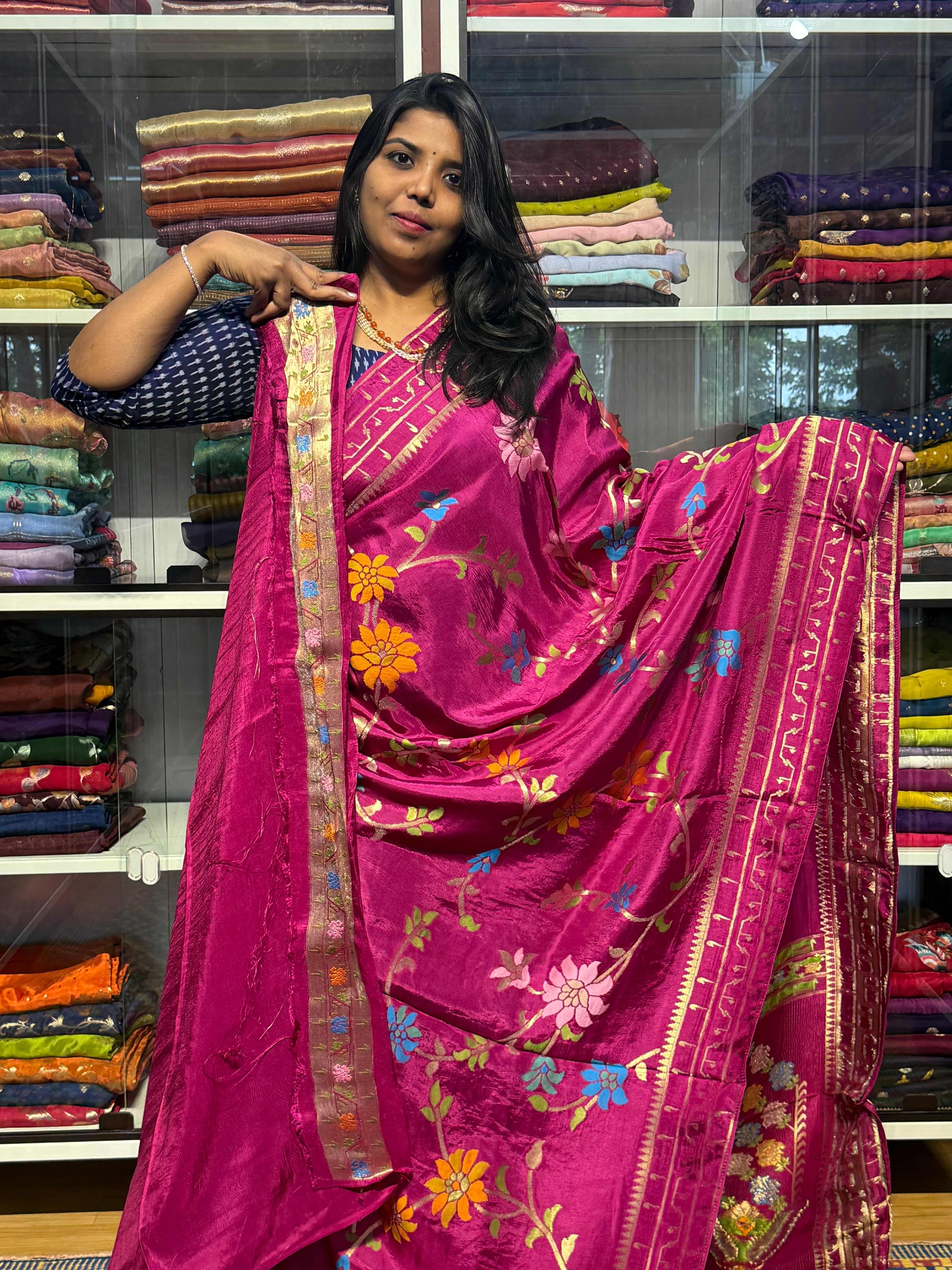 MAHESWARI JAMDHANI SAREES WITH MEENKARI FLORAL JAAL AND MUNIYA BORDER: MAGENTA PINK