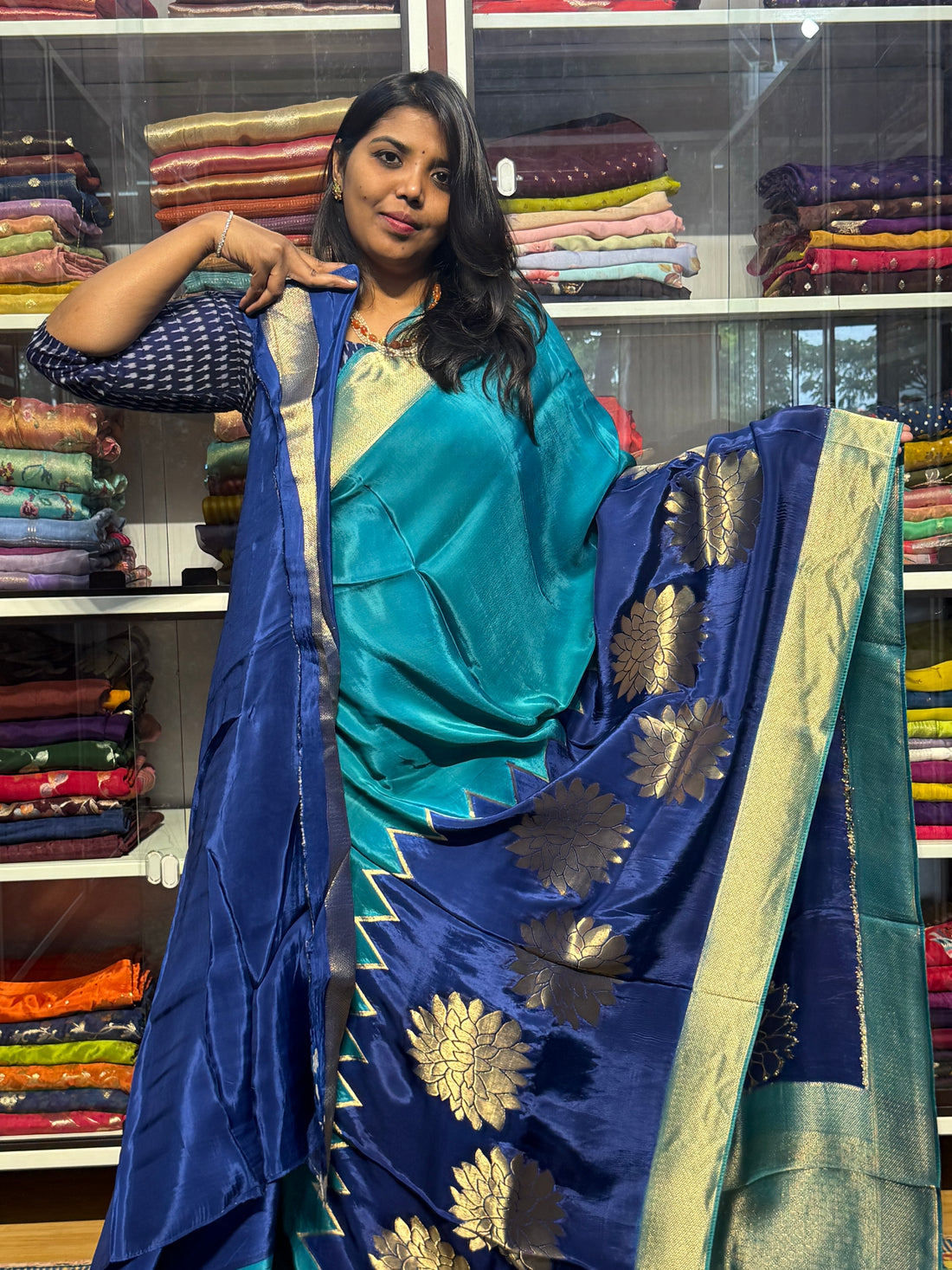 PURE HO SILK SAREE WITH DUAL SHADE AND KHADDI BORDER: BLUE AND NAVY