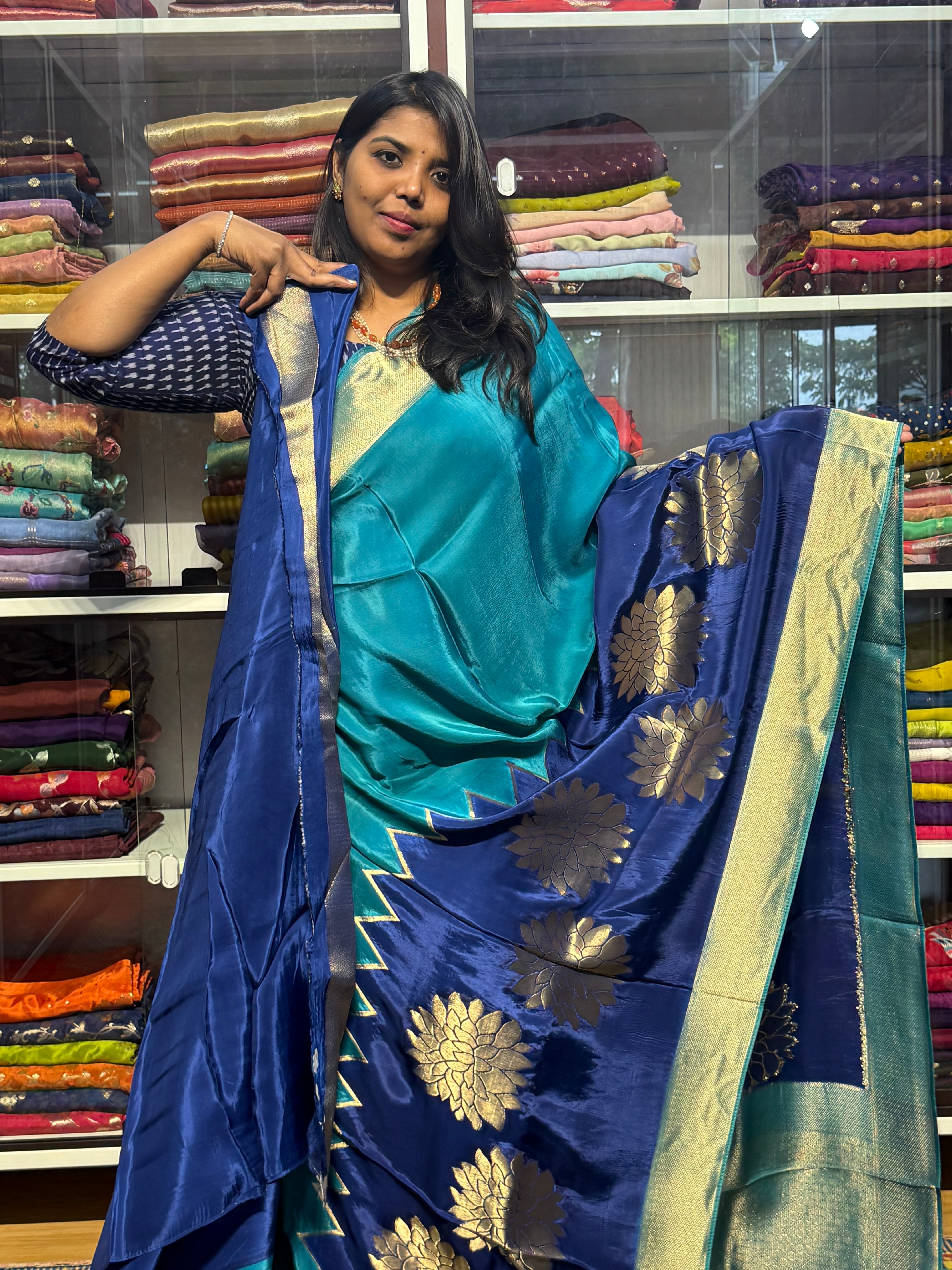 PURE HO SILK SAREE WITH DUAL SHADE AND KHADDI BORDER: BLUE AND NAVY