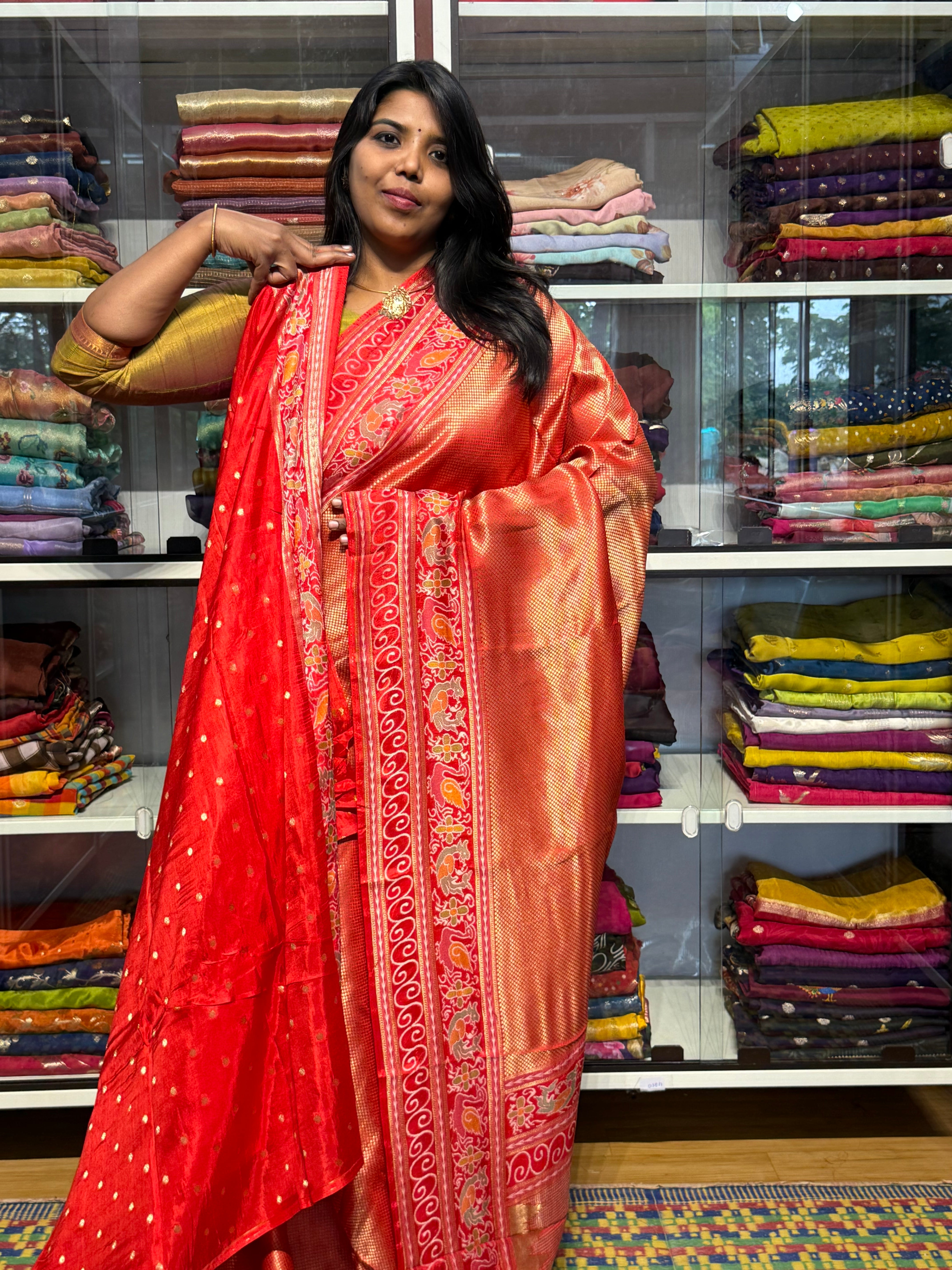 PREMIUM BANARAS SILK FULL BROCADE WEAVING WITH MEENAKARI BORDER: RED