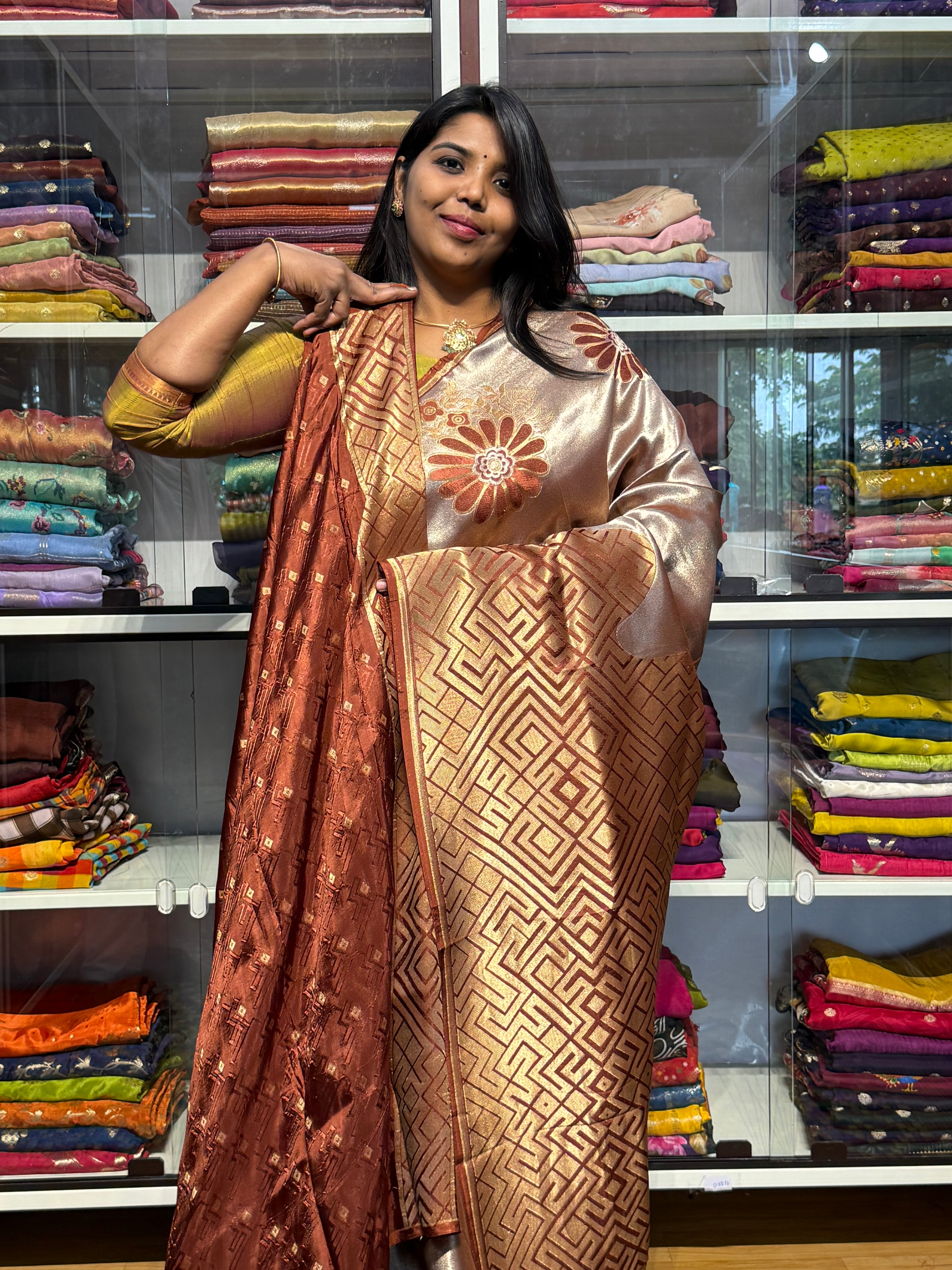 PURE TISSSUE SILK SAREE WITH GEOMETRY PATTERN: BROWN