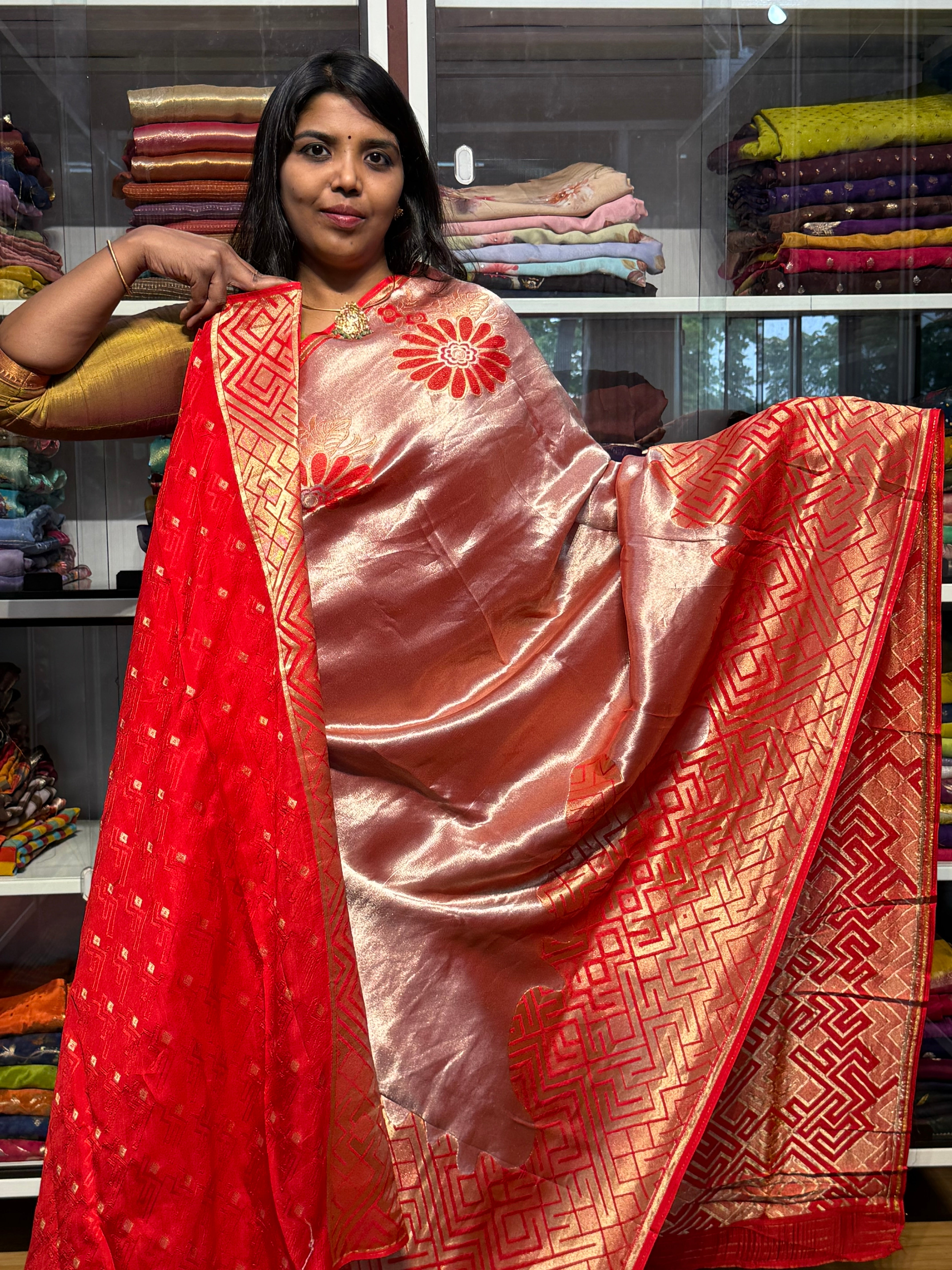 PURE TISSUE SILK WITH GEOMETRY PATTERN: RED