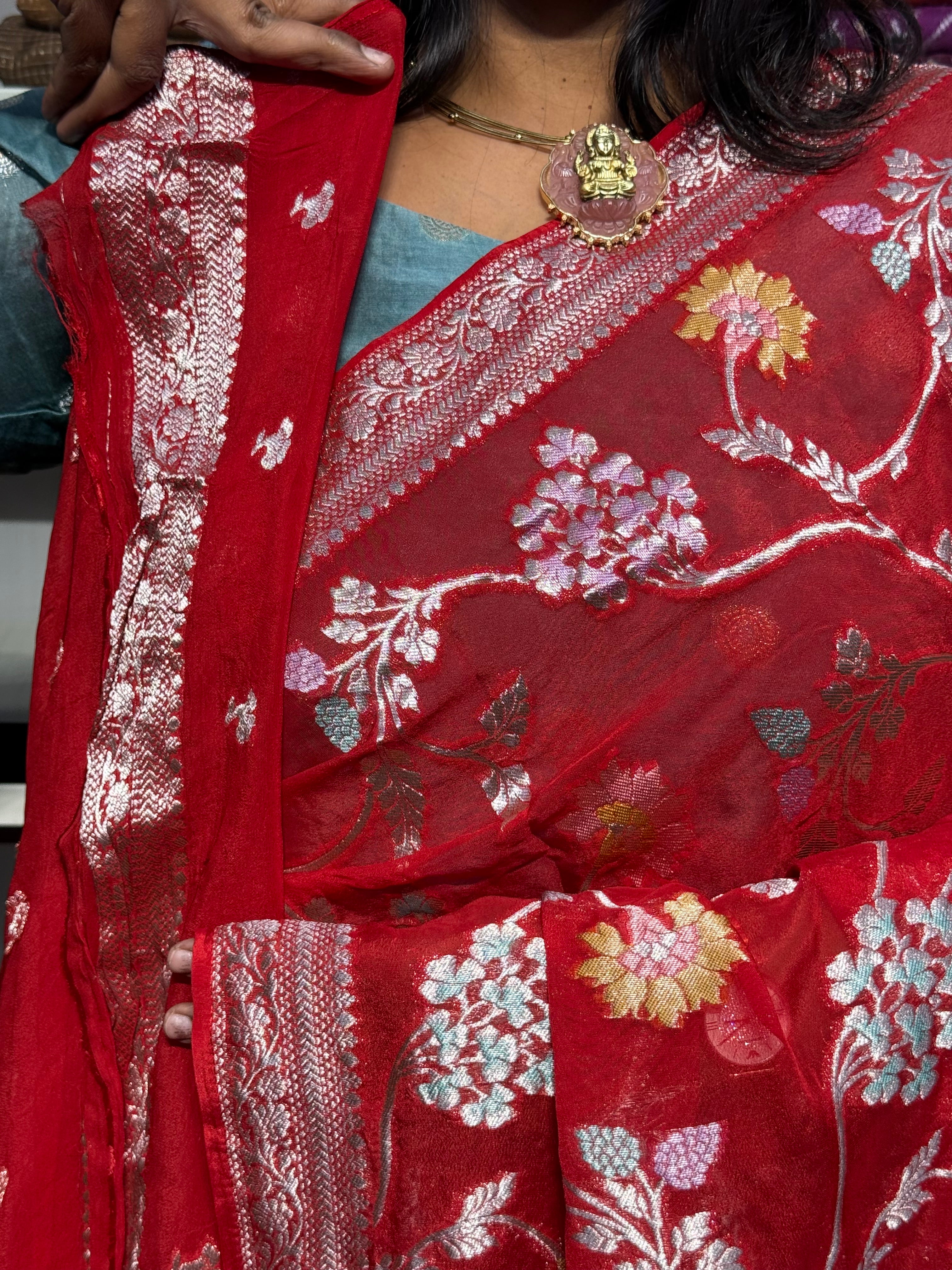 PURE BANARAS KHADDI GEORGETTE WITH MEENAKARI JAAL PATTERN: RED