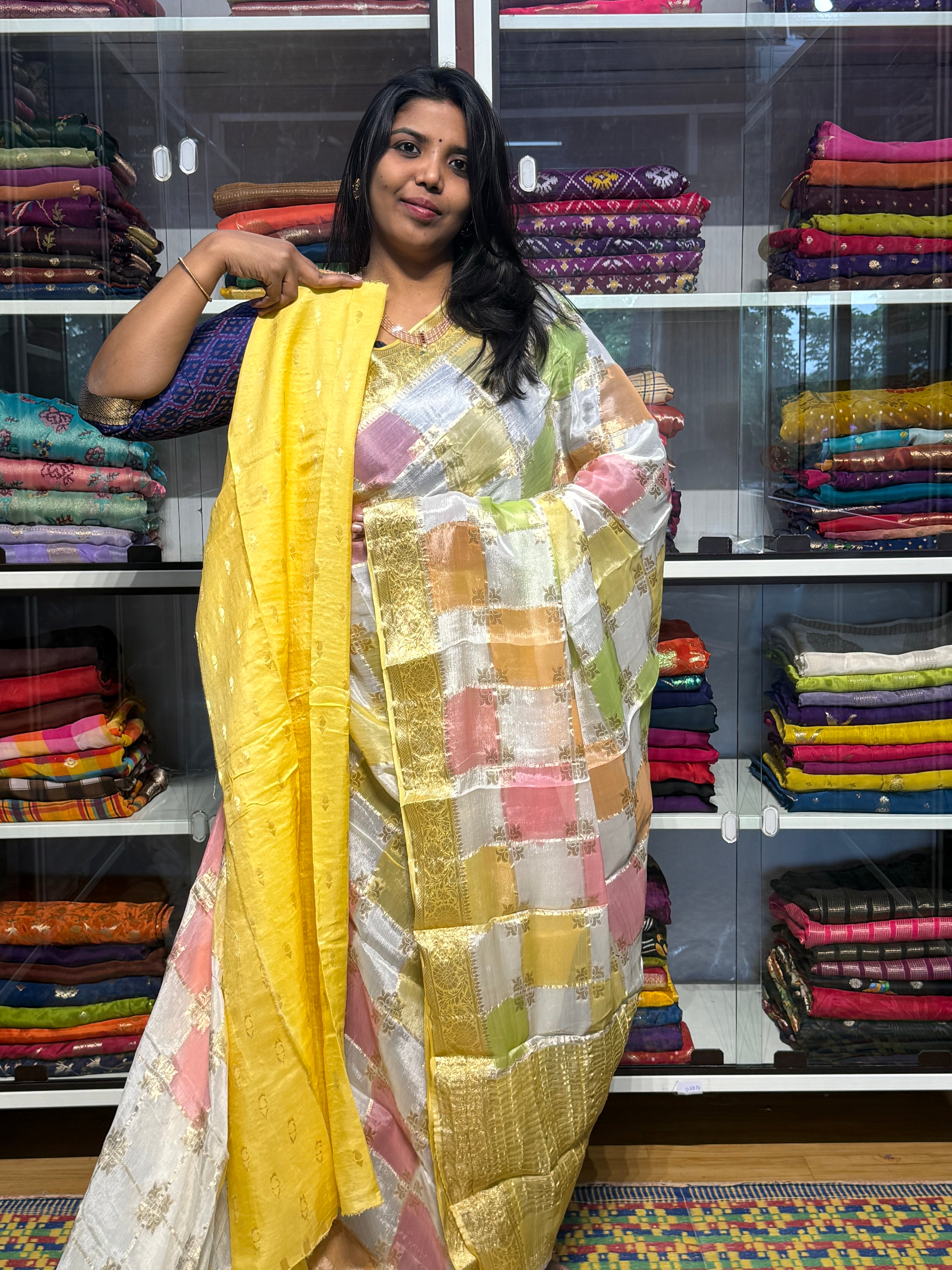 PURE CHIFFON RANKAT CHECKS PATTERN