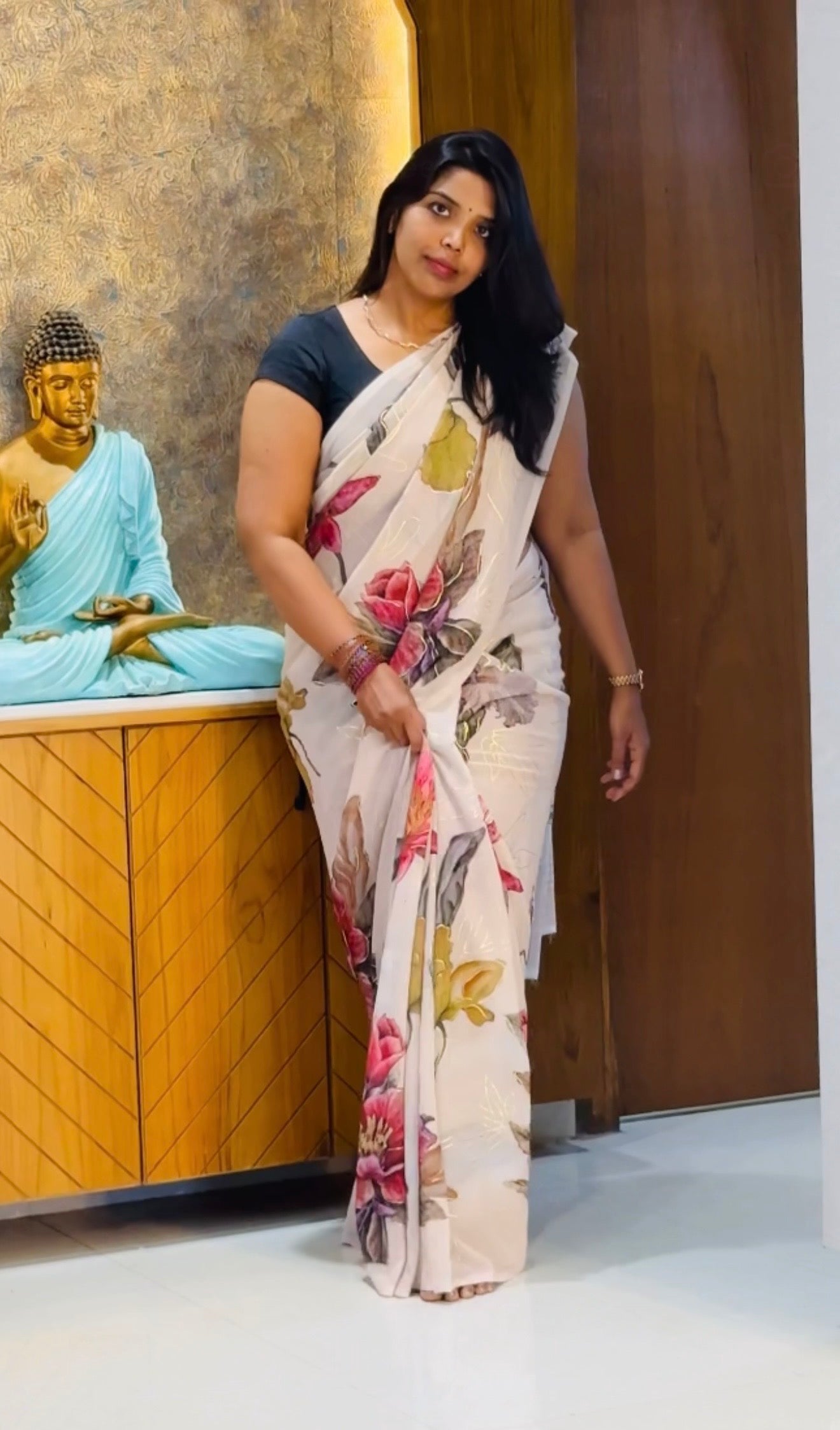 PURE LASER GEORGETTE WITH FLORAL METALLIC DIGITAL PRINT