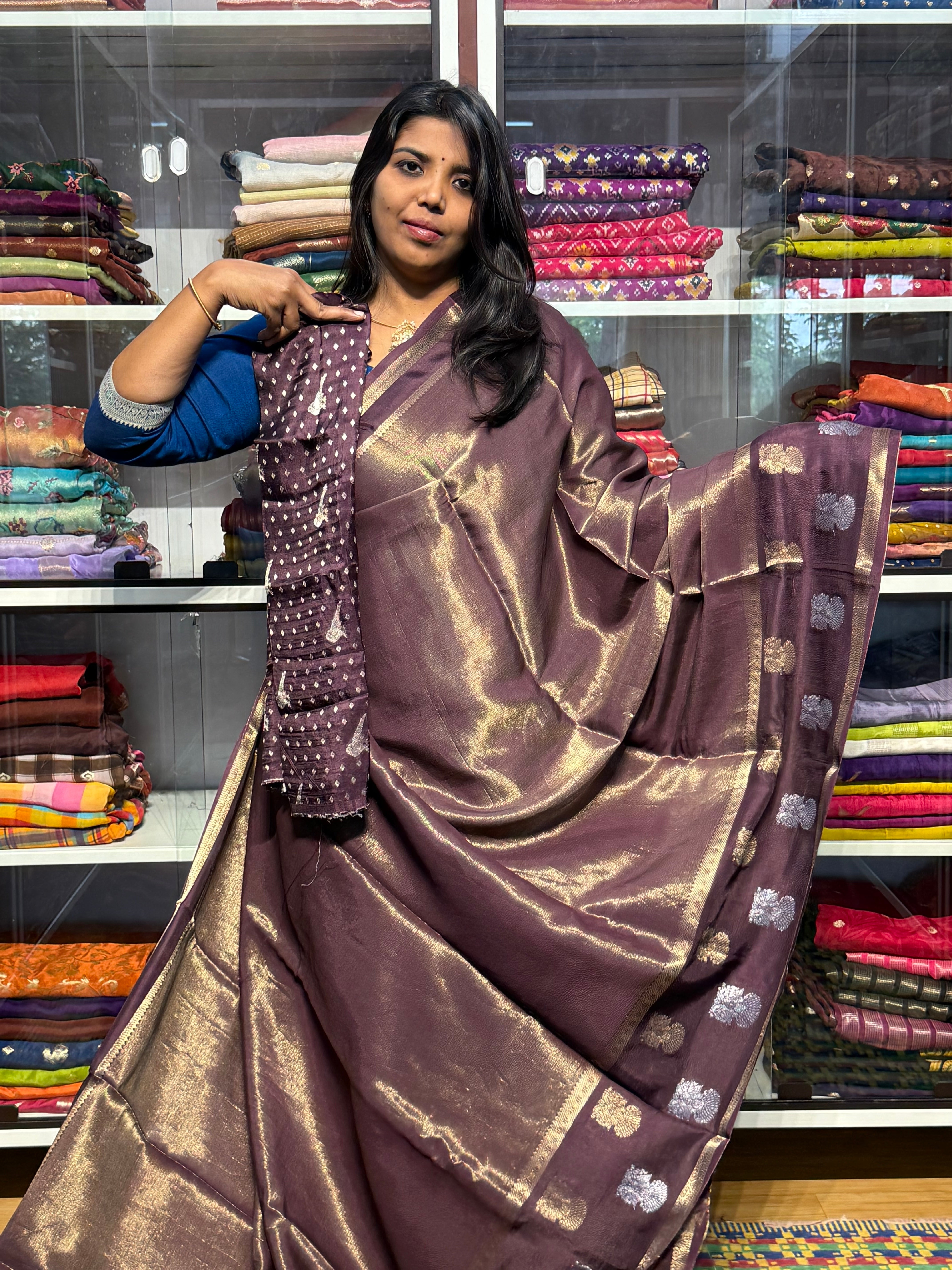 TISSUE SILK WITH GAP BORDER