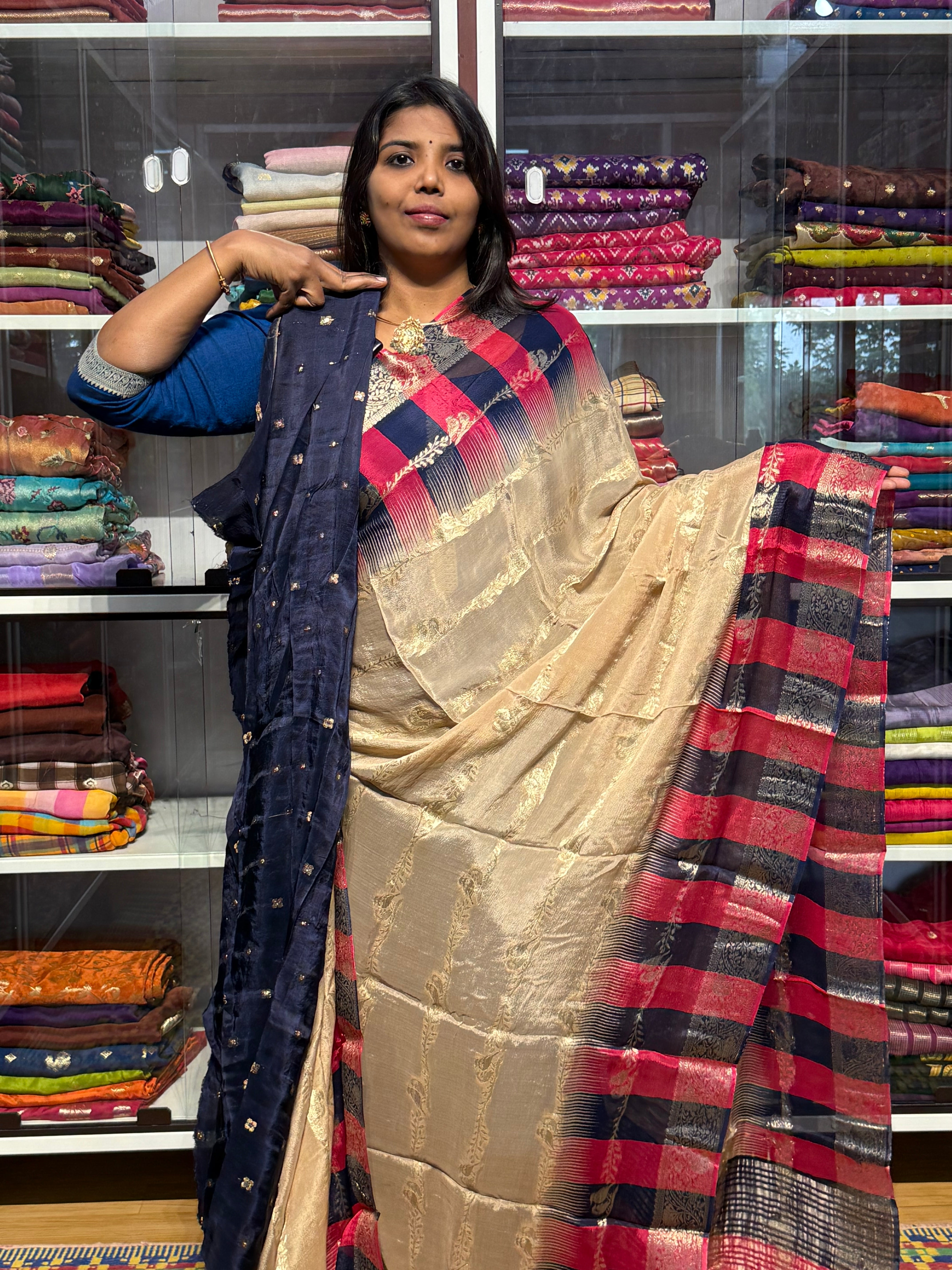 CHIFFON SAREES WITH DUAL COLOR TEMPLE BORDER AND BIRDS CREEPER WEAVING