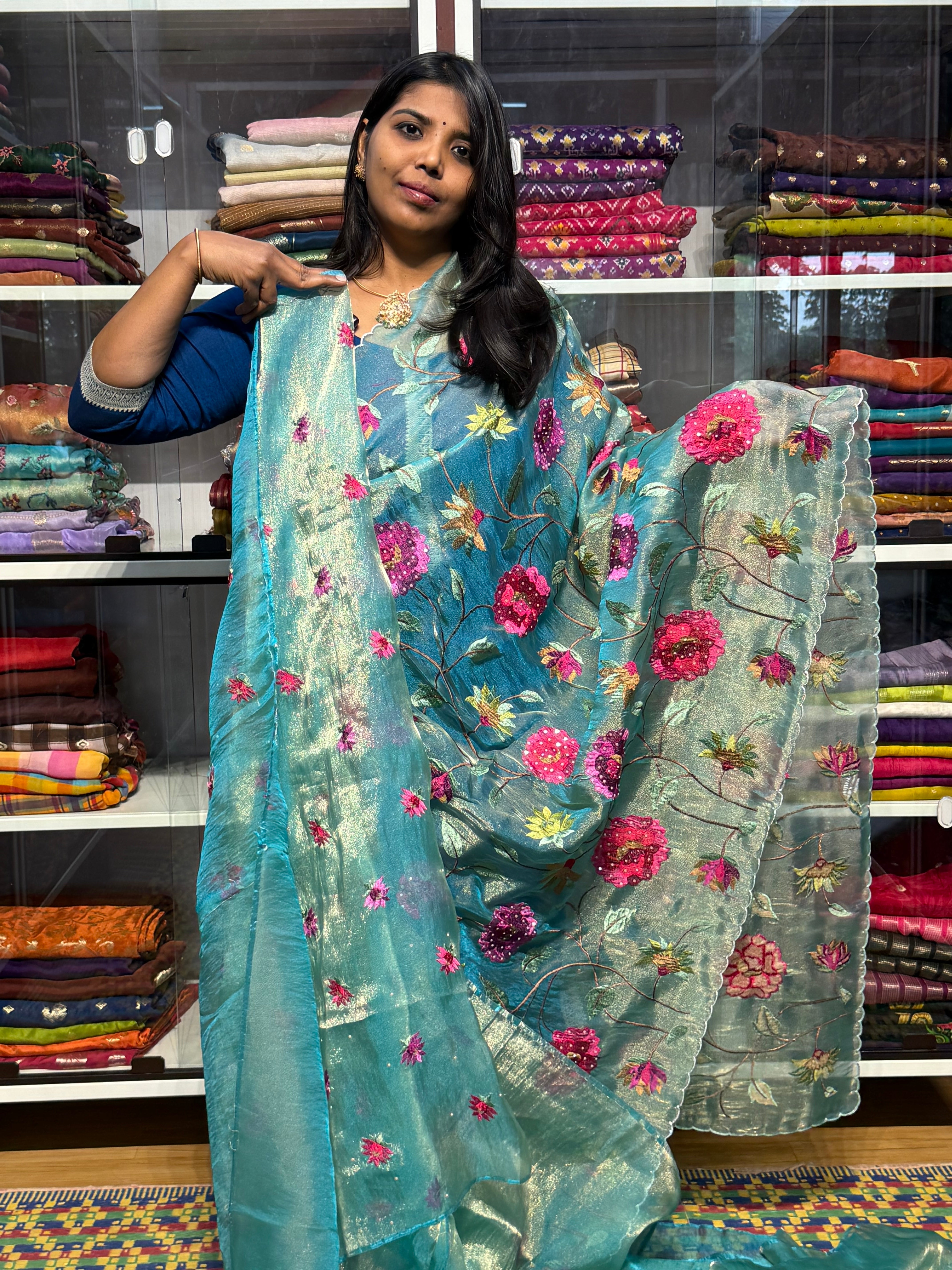 GLASS TISSUE ORGANZA WITH EMBROIDERY, KHARDANA AND SCALLOP