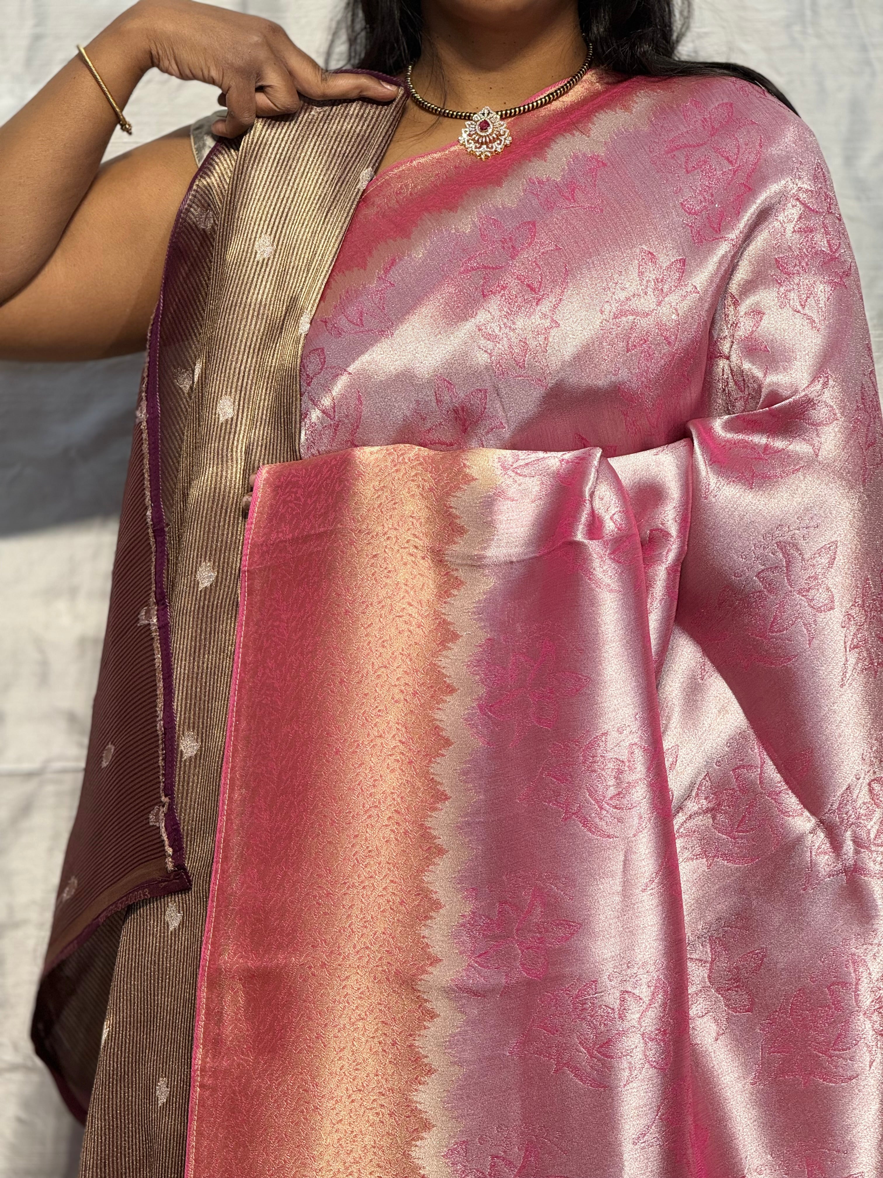 Pure tissue silk with temple border: BABY PINK