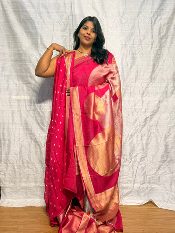 CHAMUNDI SILK WITH BIGBALL DESIGN : PINK