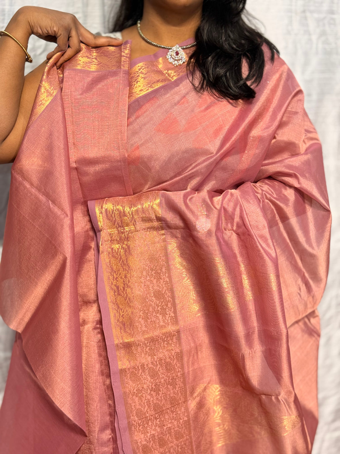 MANGALGIRI PATTU SAREE WITH BIG TEMPLE BORDER: ONION PINK
