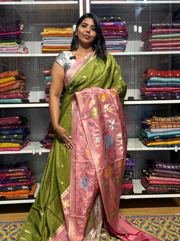 BANARAS MANGO SILK WITH BIG FLORAL MEENAKARI BORDER