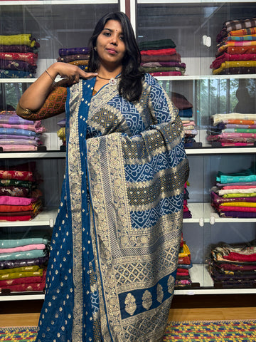 PURE BANARAS GEORGETTE WITH BANDINI FUSION: GERMAN BLUE