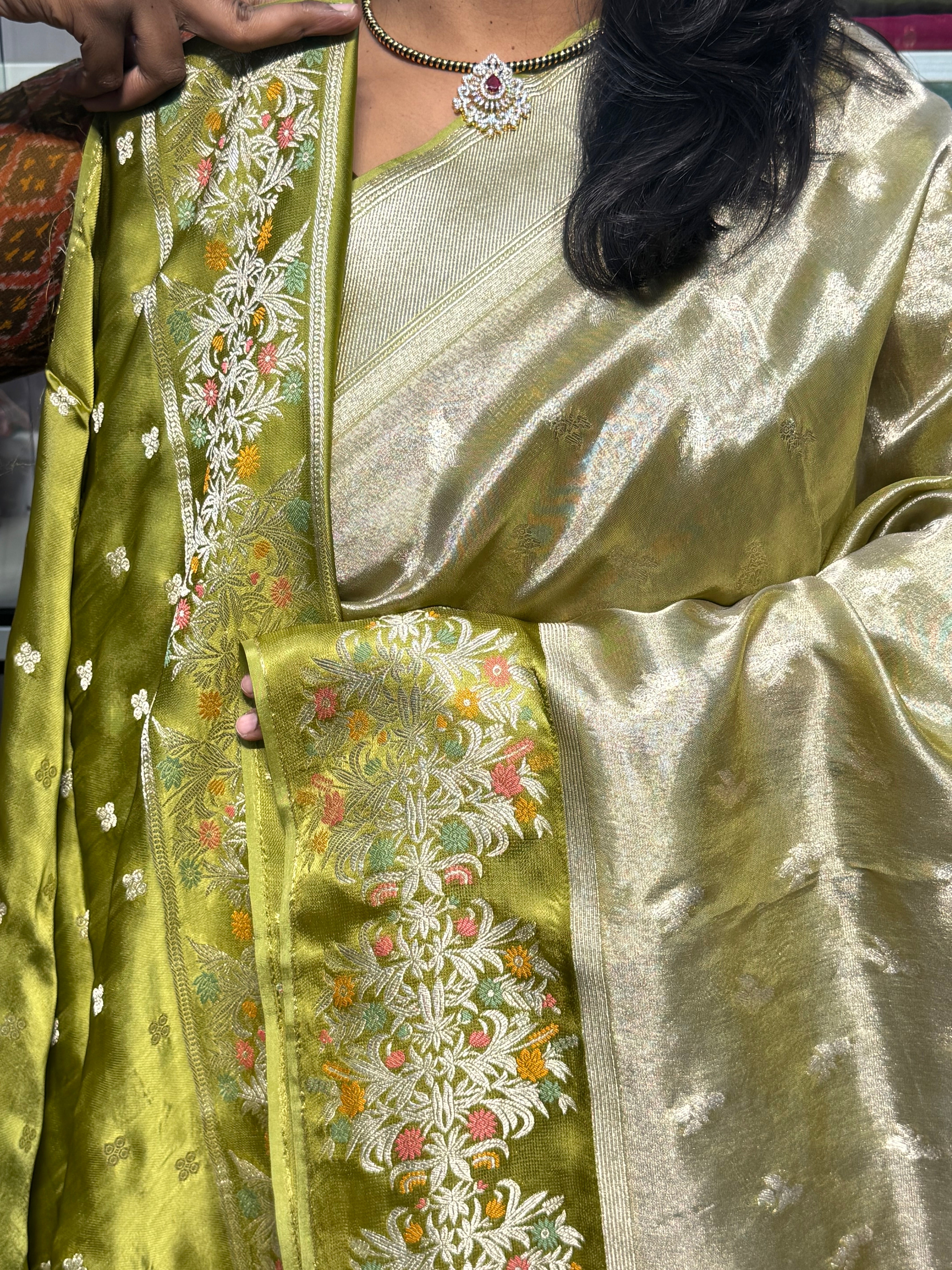 Pure tissue silk saree with satin meenakari border: Mehendi green color