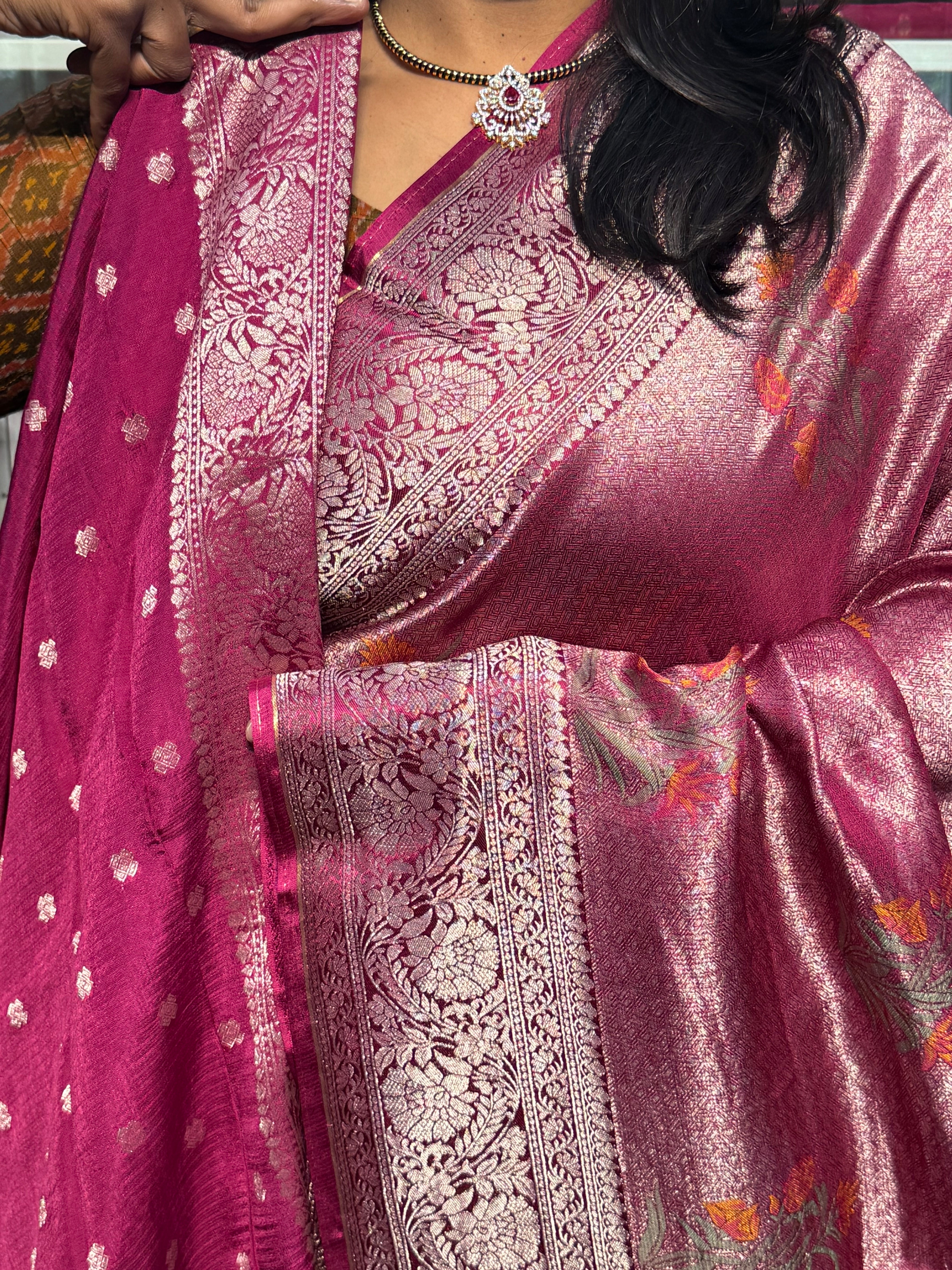 PURE KOTA TISSUE WITH MEENAKARI FLORAL BUNCHES: MAGENTA