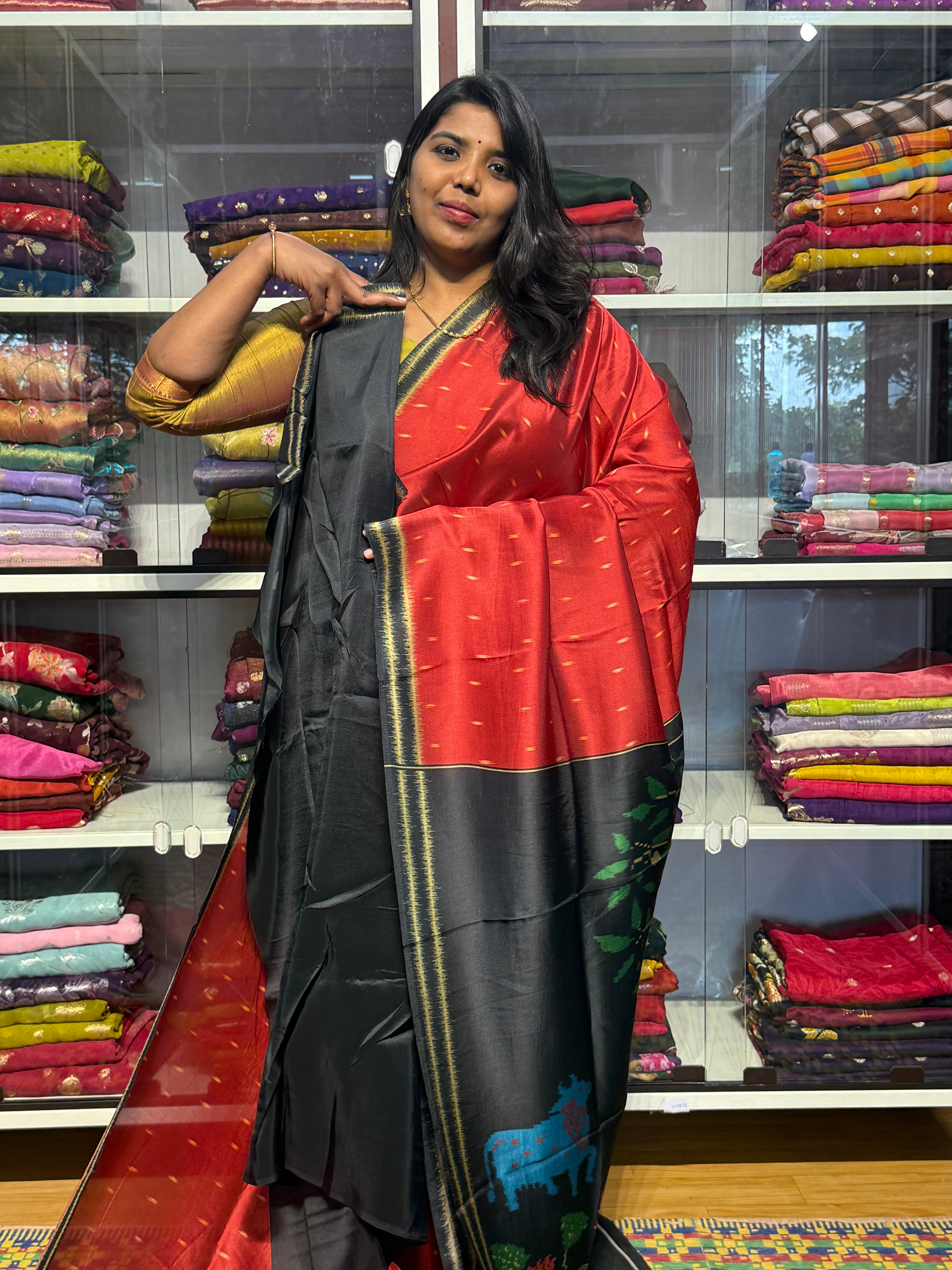 TUSSUR CREPE SILK SAREE WITH PENKAMLAMKARI PALLU: RED