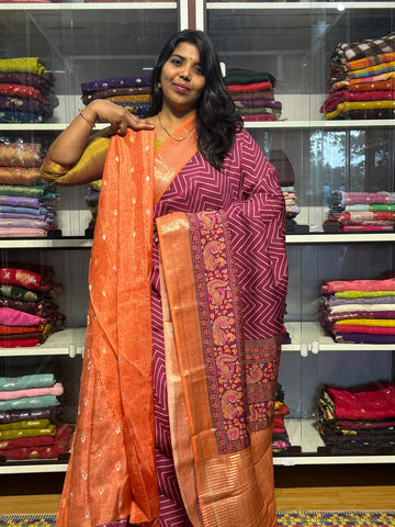 MATKA SILK WITH ZIGZAG PATTERN: ONION PINK