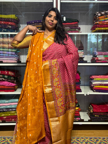 MATKA SILK WITH ZIGZAG PATTERN: TOMATO RED