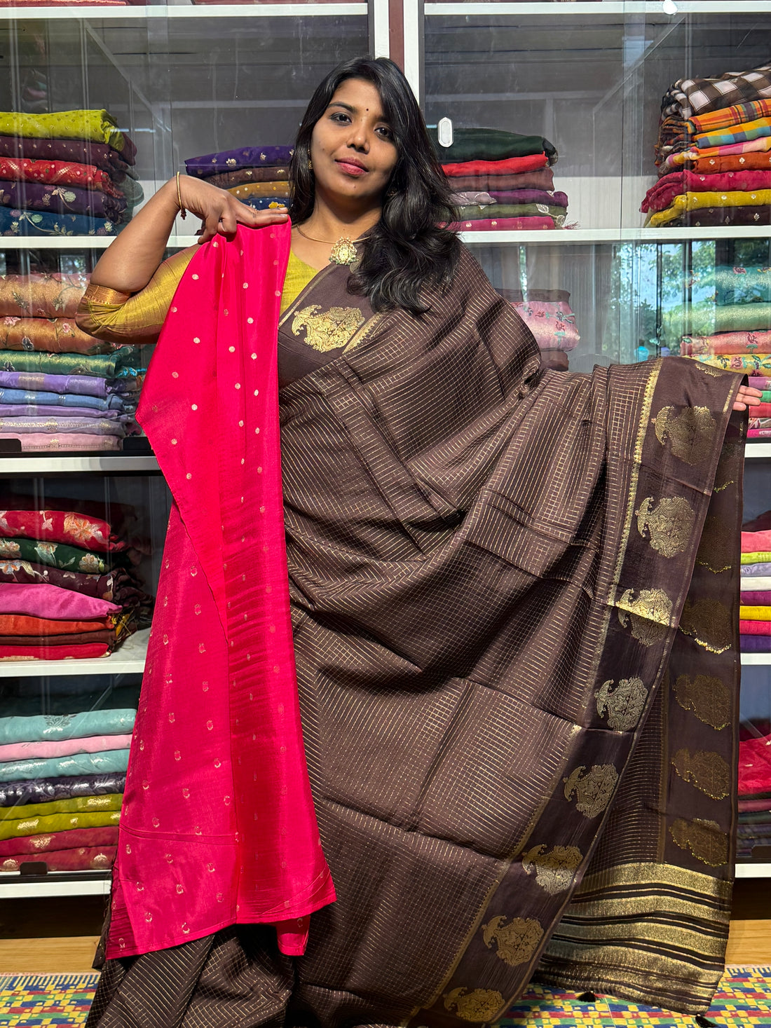 VINTAGE CHECKS WITH GARUDA BORDER: BROWN