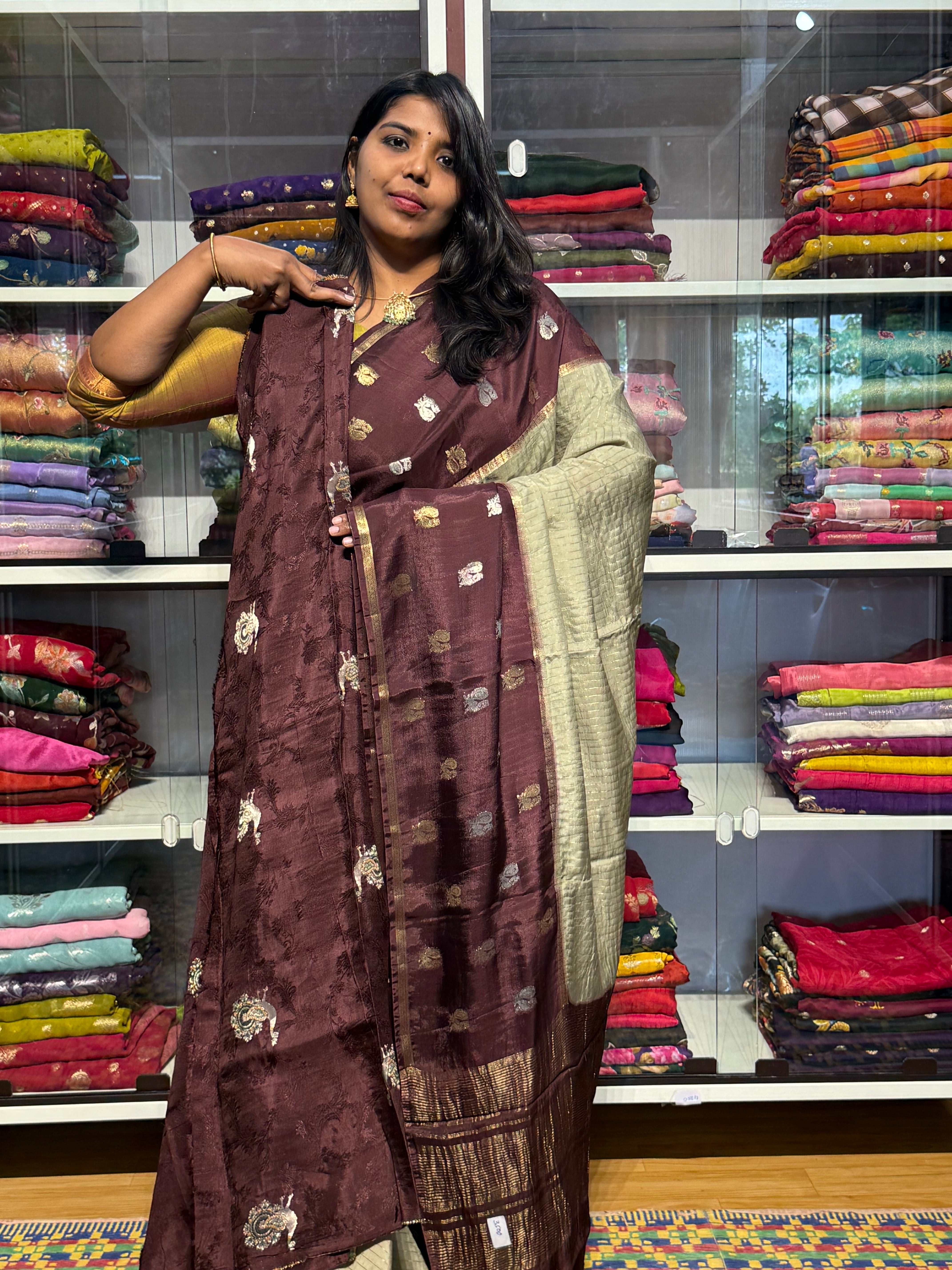 MYSORE SILK STRIPES PATTERN: PISTA GREEN