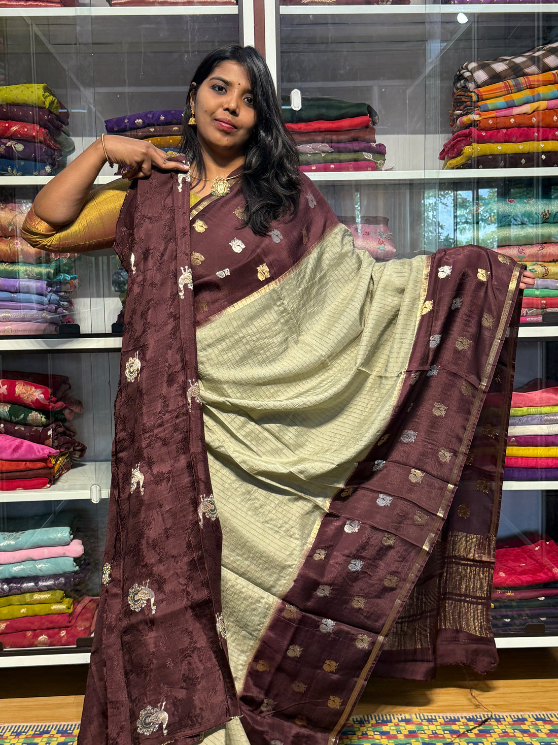 MYSORE SILK STRIPES PATTERN: PISTA GREEN