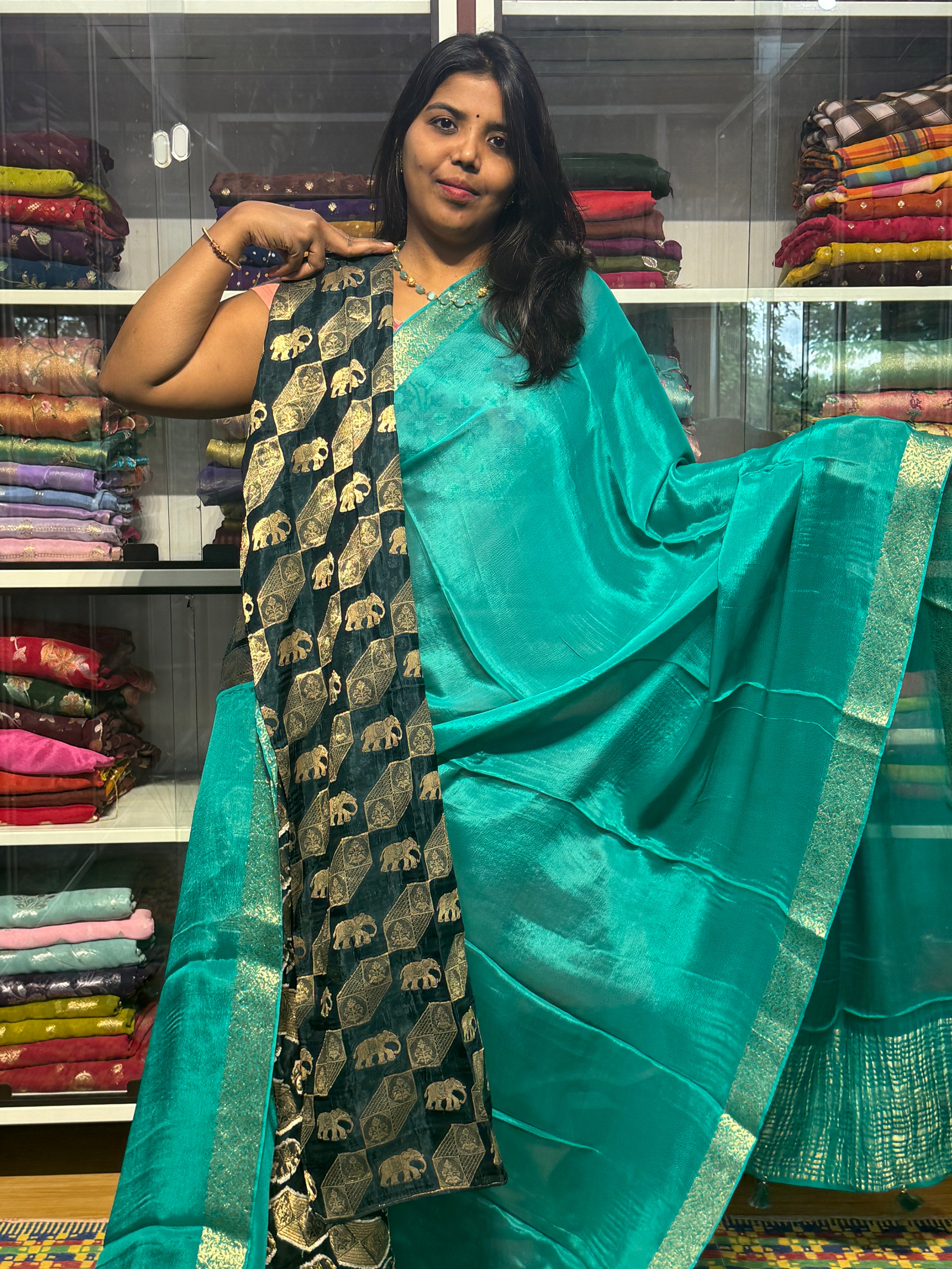 CHIFFON SAREE WITH SMALL BORDER: RAMA GREEN
