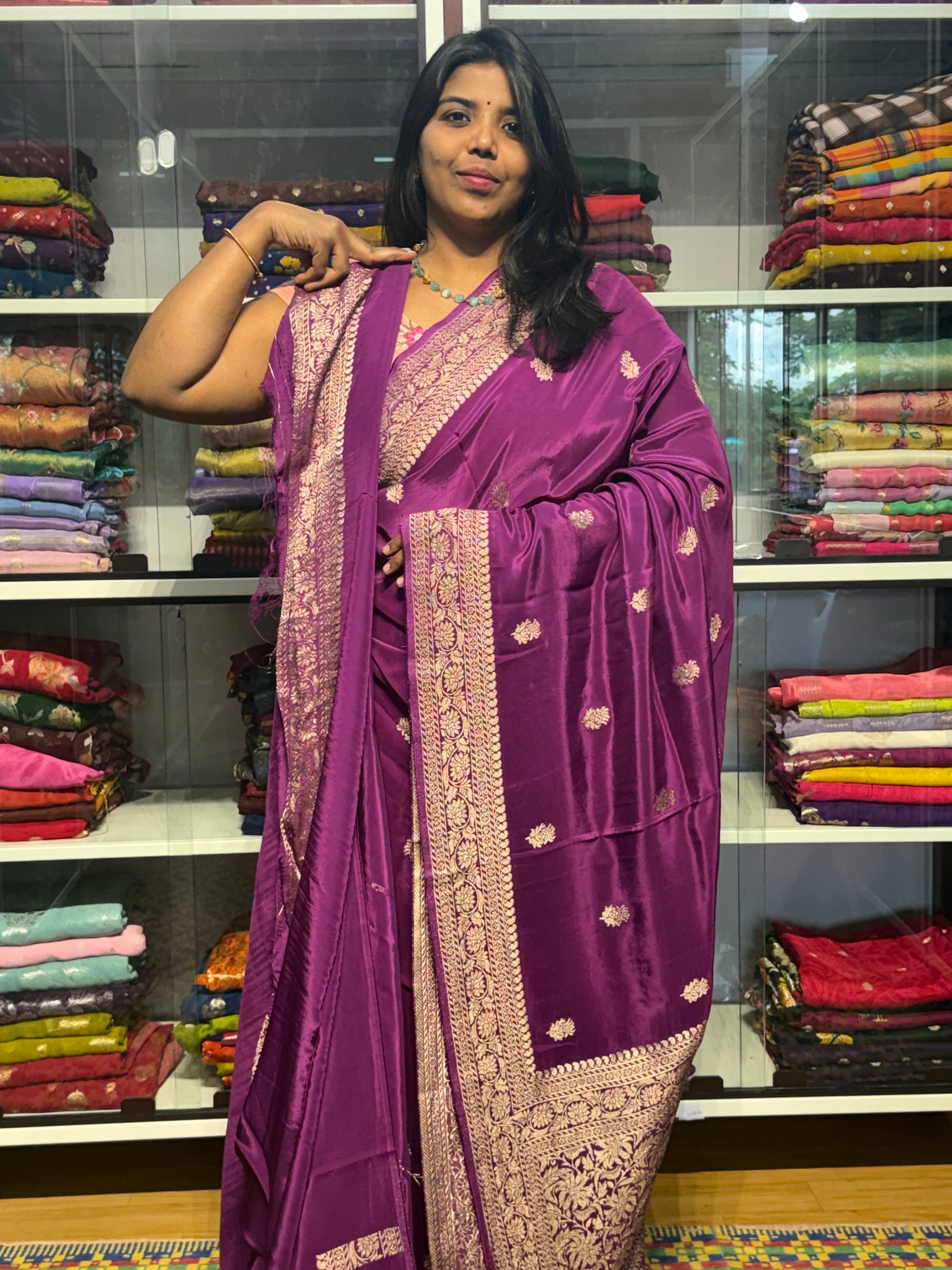 PURE BANARAS CREPE SILK SAREE: MAGENTA