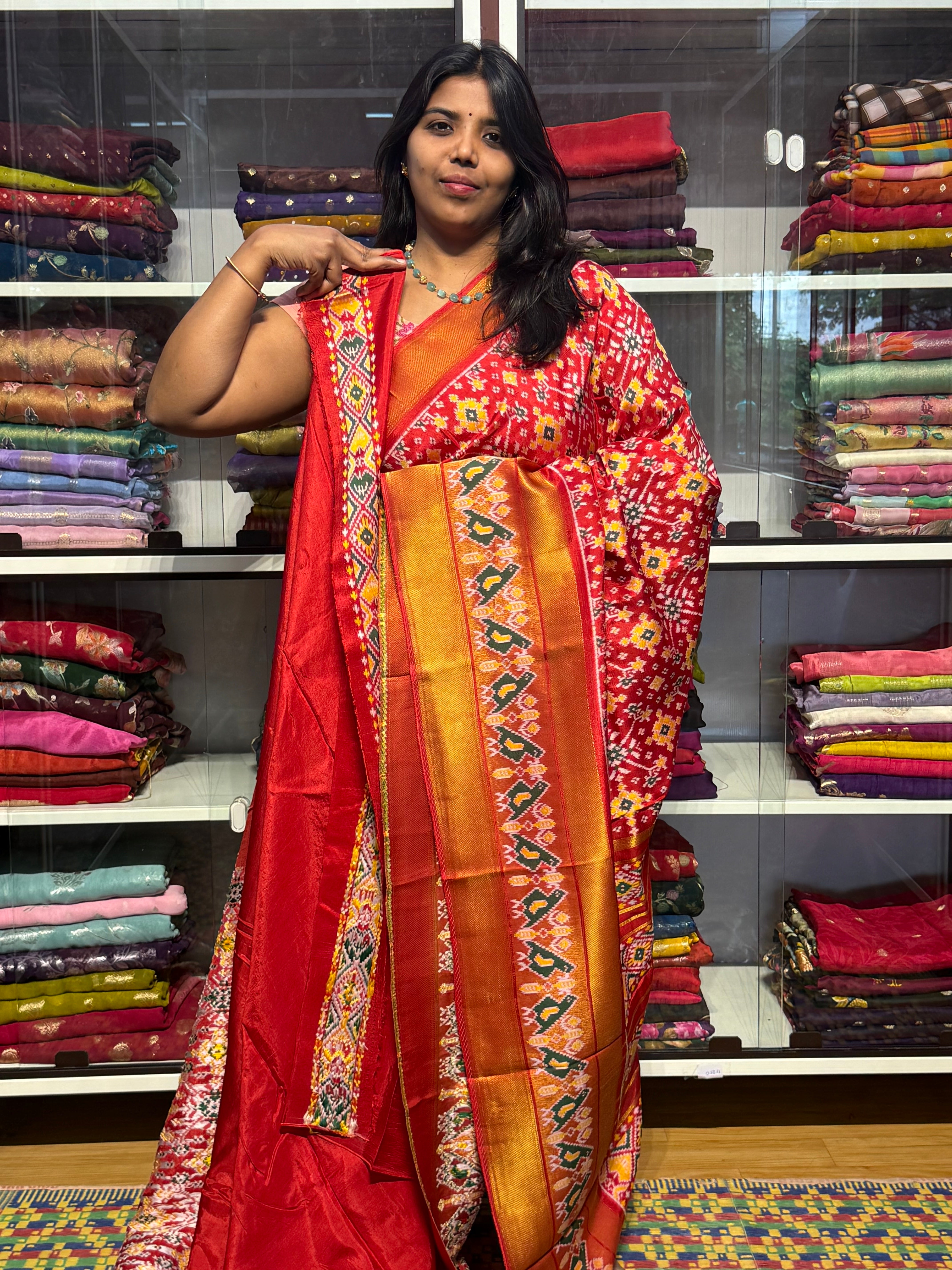 IKKAT PATOLA WEAVING MUNGA SILK WITH BIG BORDER: RED