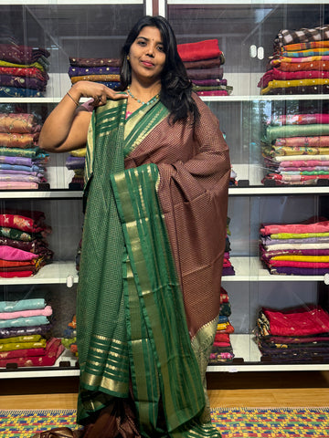 VINTAGE MYSORE SILK SAREE WITH GAP BORDER: GREEN