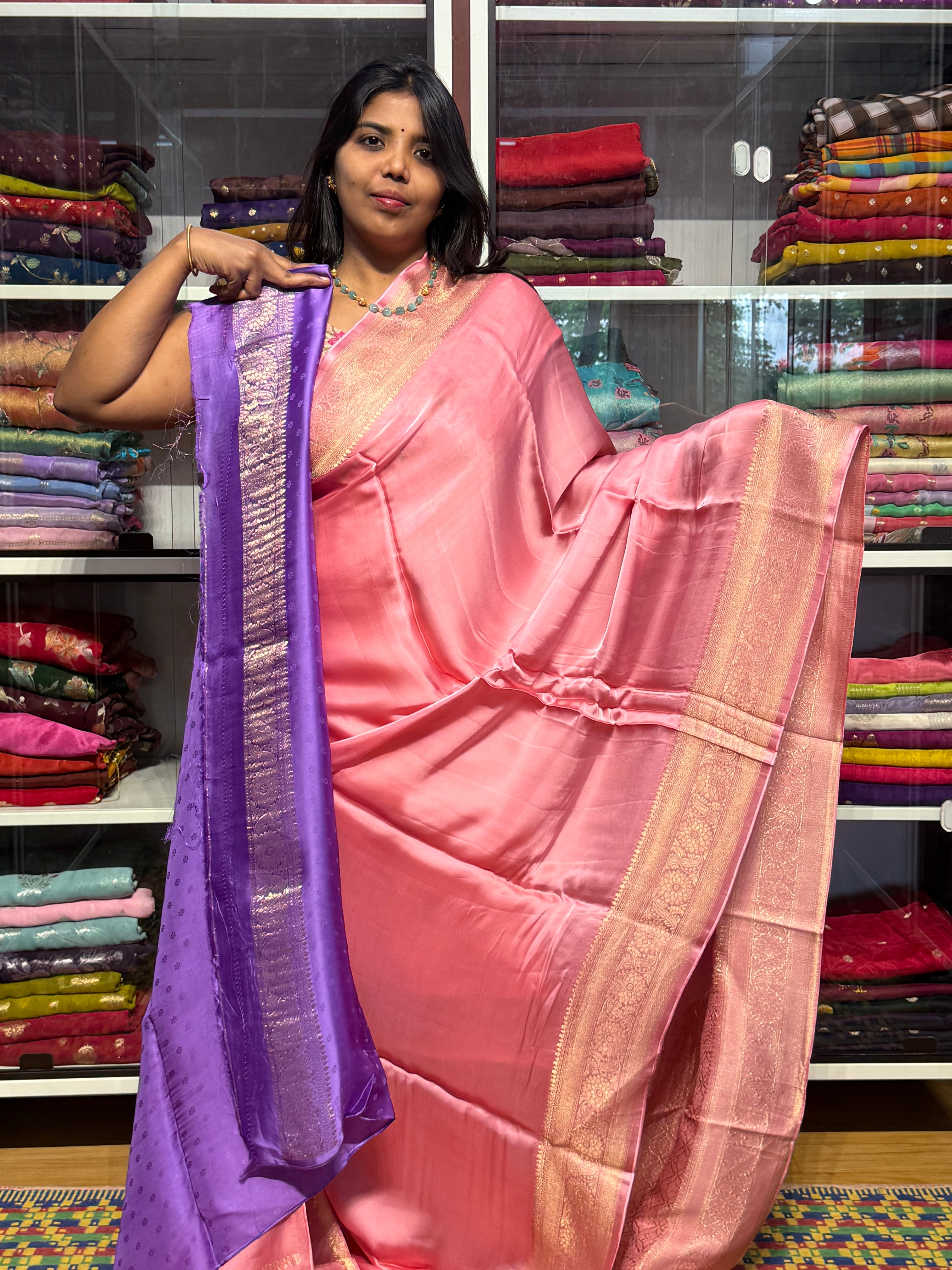 BANARAS MASHRU SATIN PLAIN SAREE WITH BORDER: PINK