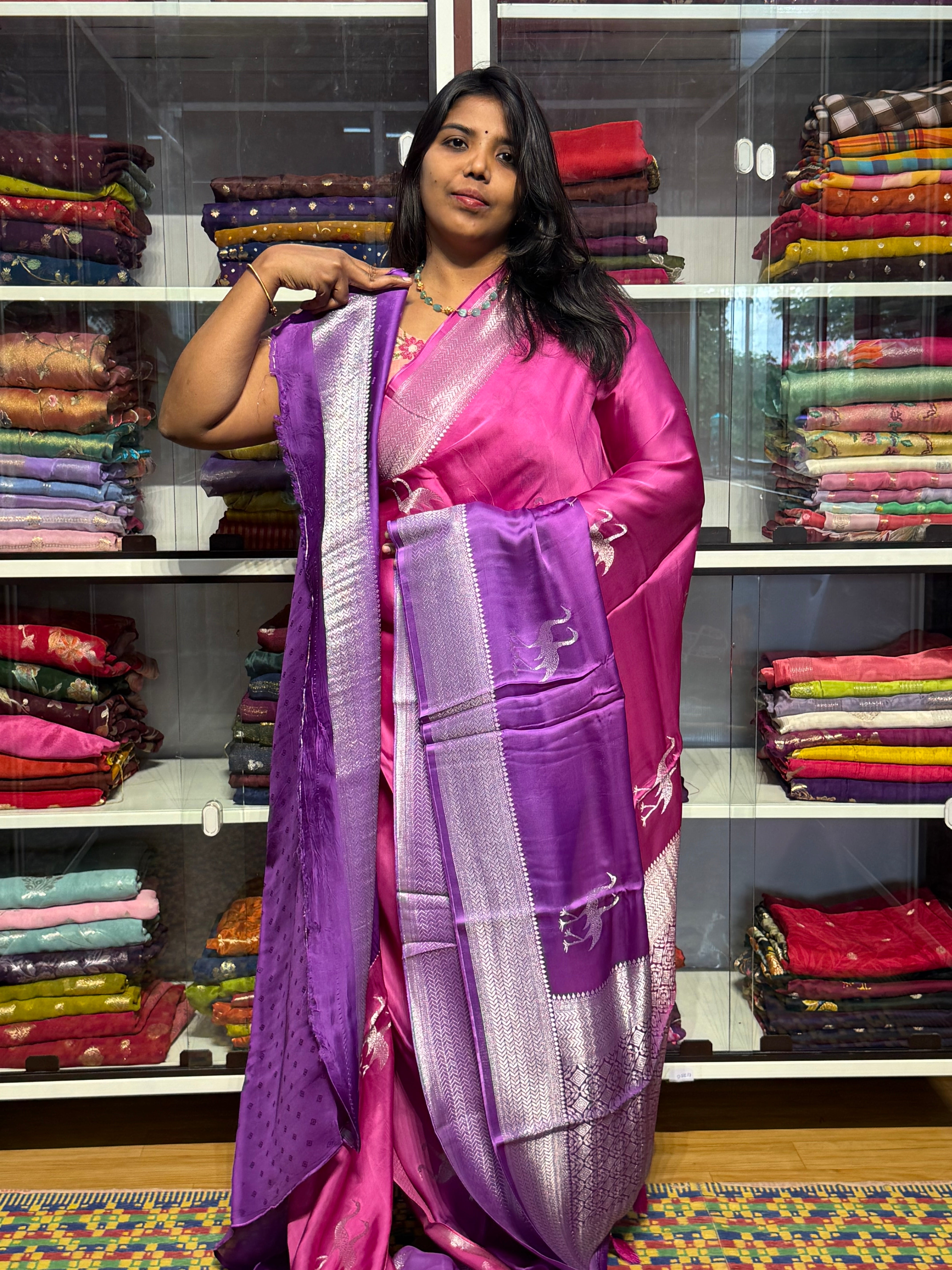 PURE BANARAS MASHRU SATIN DUAL SHADED : PINK WITH LAVENDER