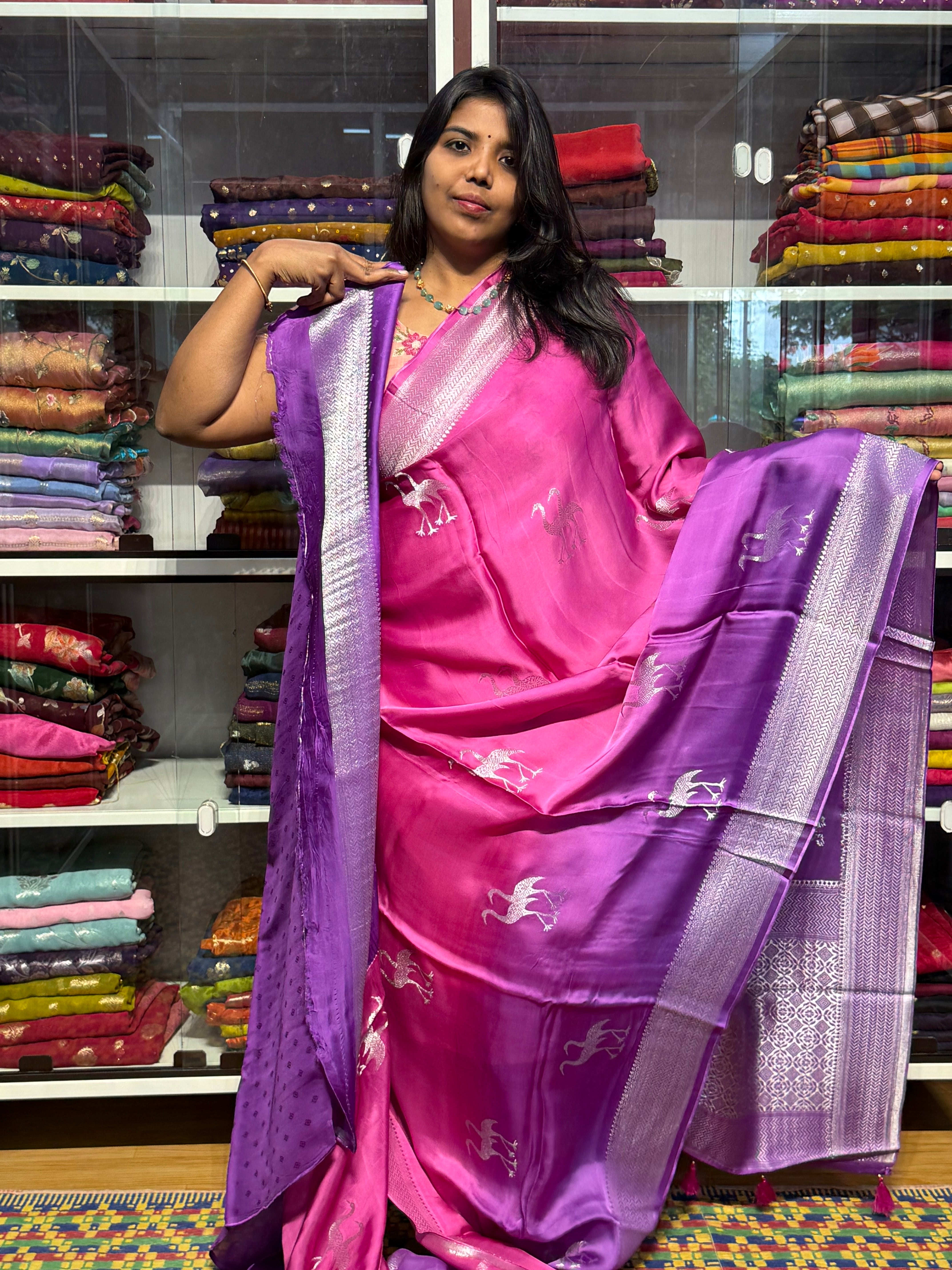 PURE BANARAS MASHRU SATIN DUAL SHADED : PINK WITH LAVENDER