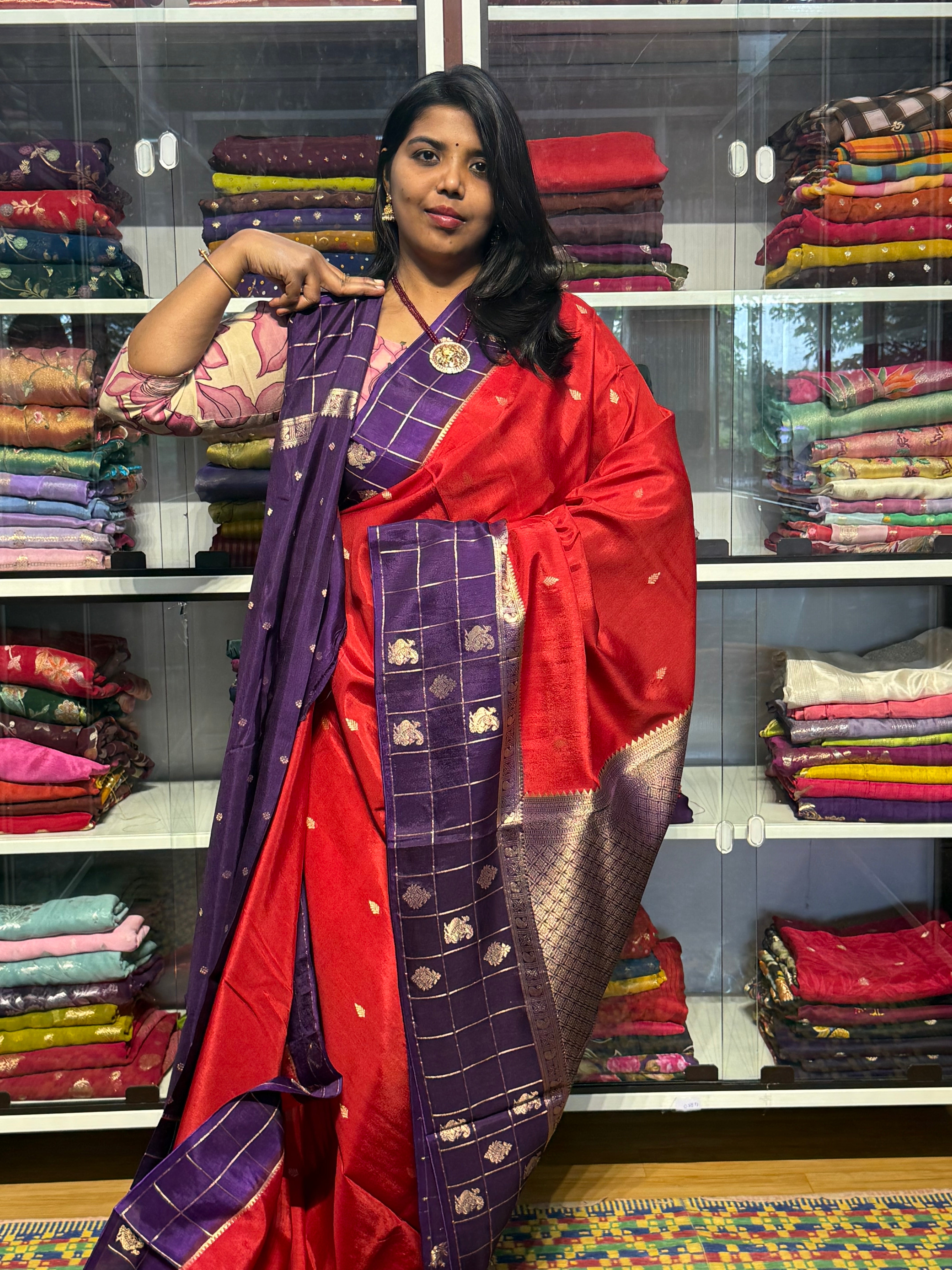 VINTAGE CHECKS BORDER ON RUSSIAN SILK: RED WITH VOILET