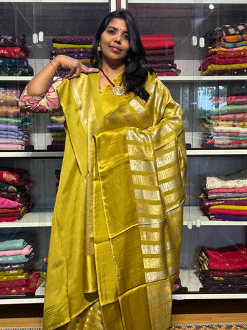 MUNGA SILK SAREE WIRH DESIGNER PATTERN : MEHENDI GREEN