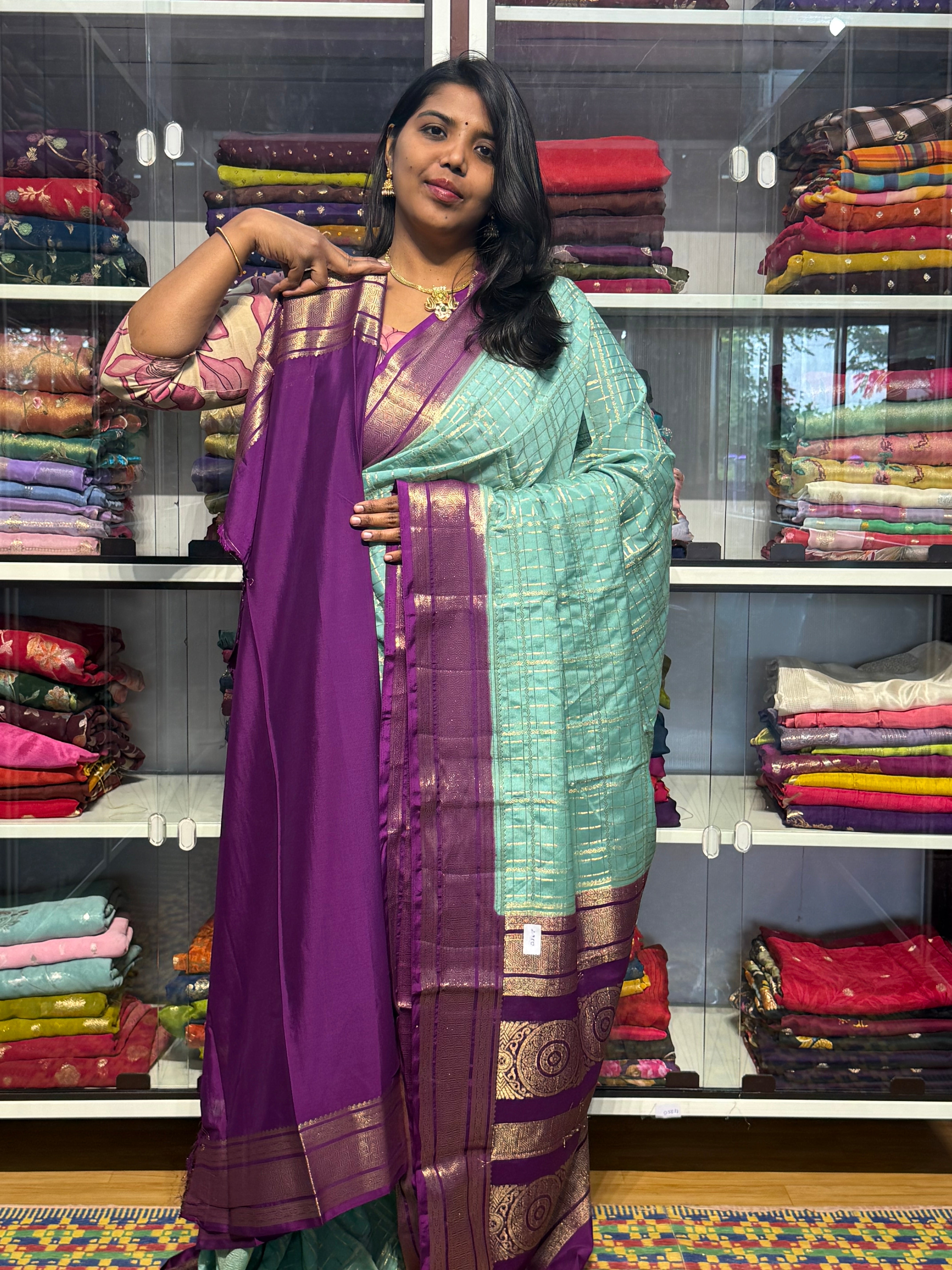MYSORE CREPE SILK WITH VINTAGE CHECKS : SEA BLUE