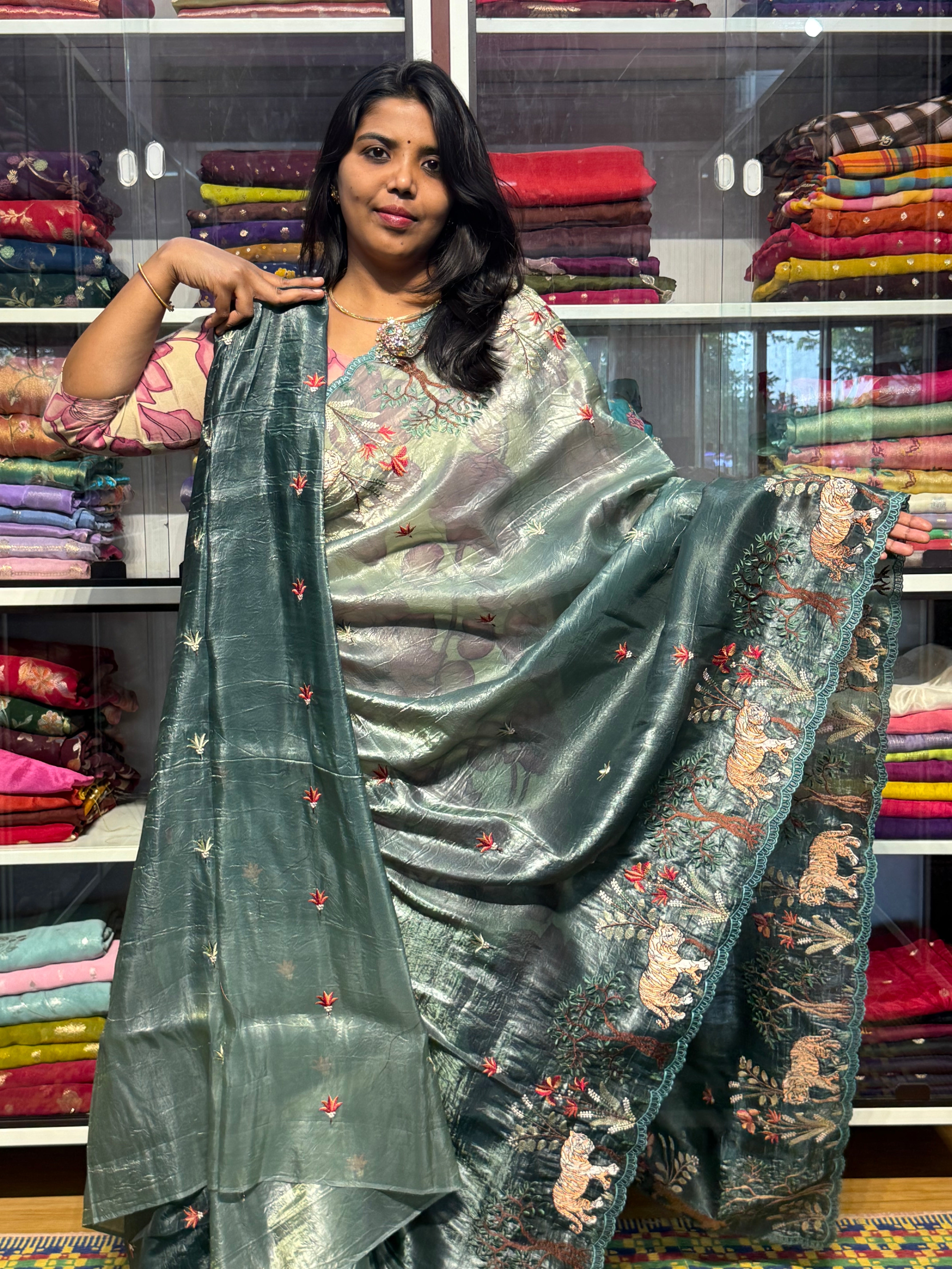 GUCCHI CRUSH SAREE WITH EMBROIDERY AND SHADED CONCEPT: GREEN