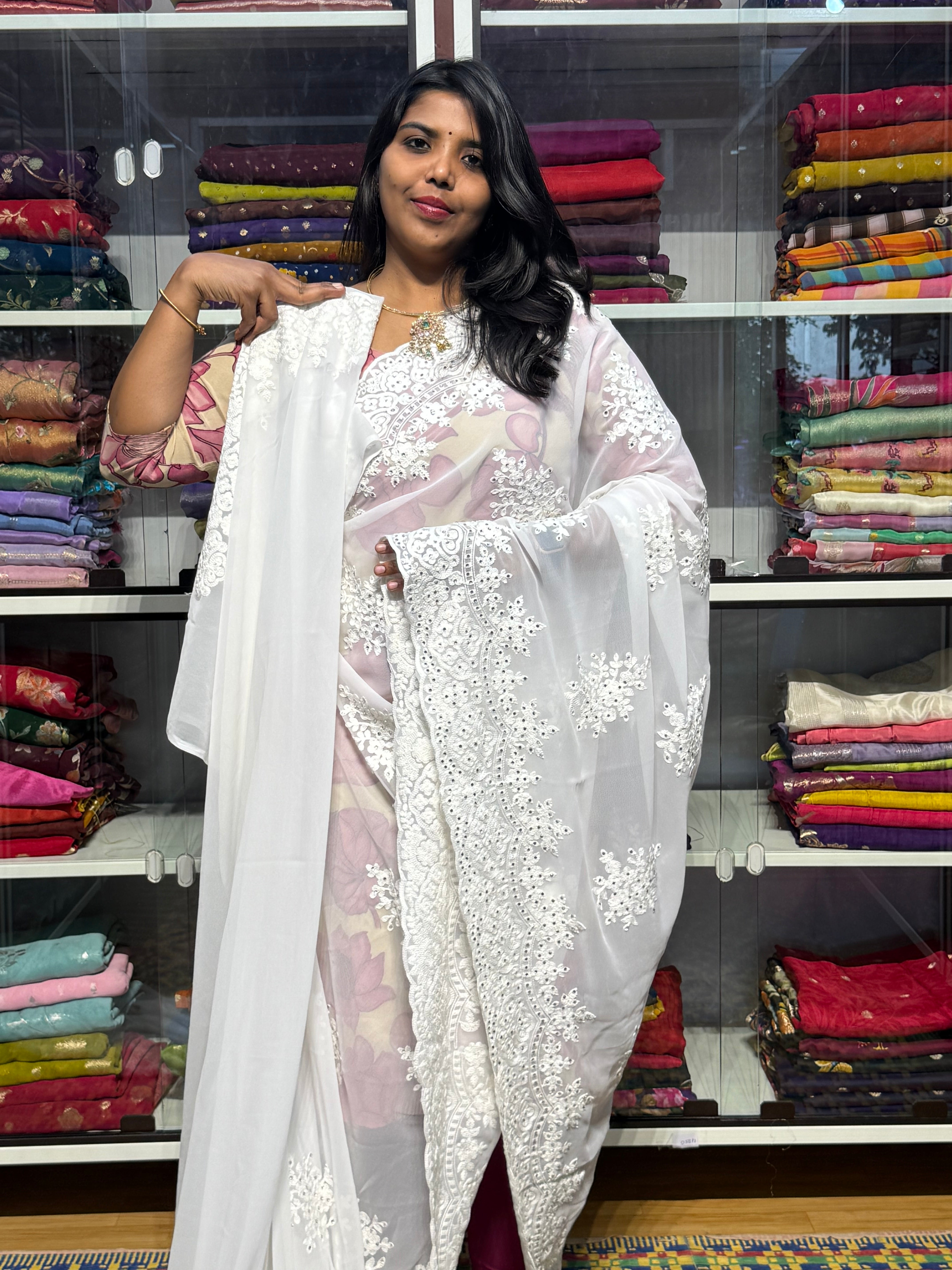 CHICKENKARI WORK ON GEORGETTE SAREE: WHITE