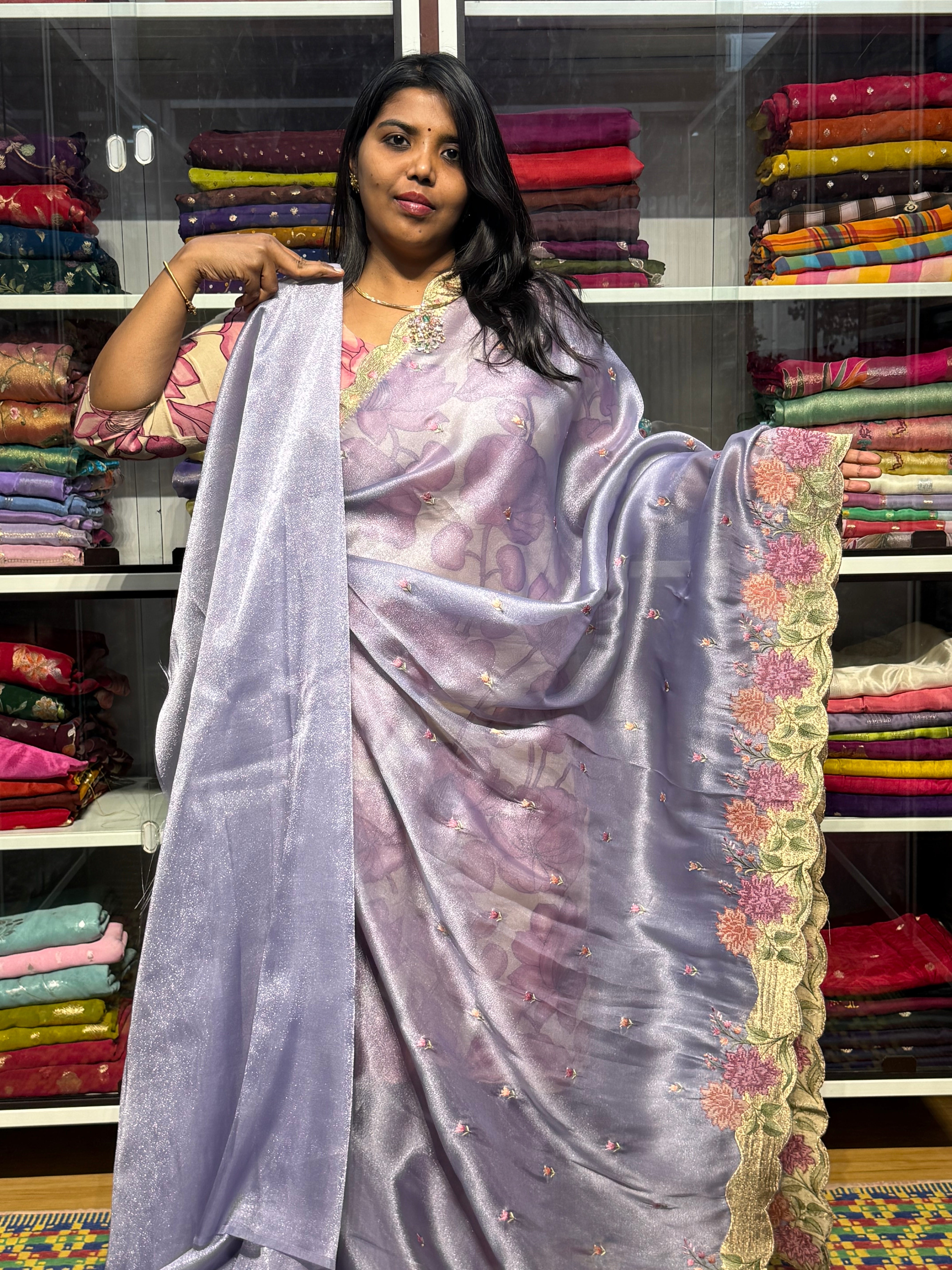 CHANDANIA SAREE WITH CROSS STITCH EMBROIDERY AND SCALLOP: LAVENDER
