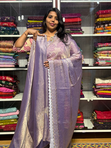 SPACE SILK SAREE WITH SCALLOP: LILAC