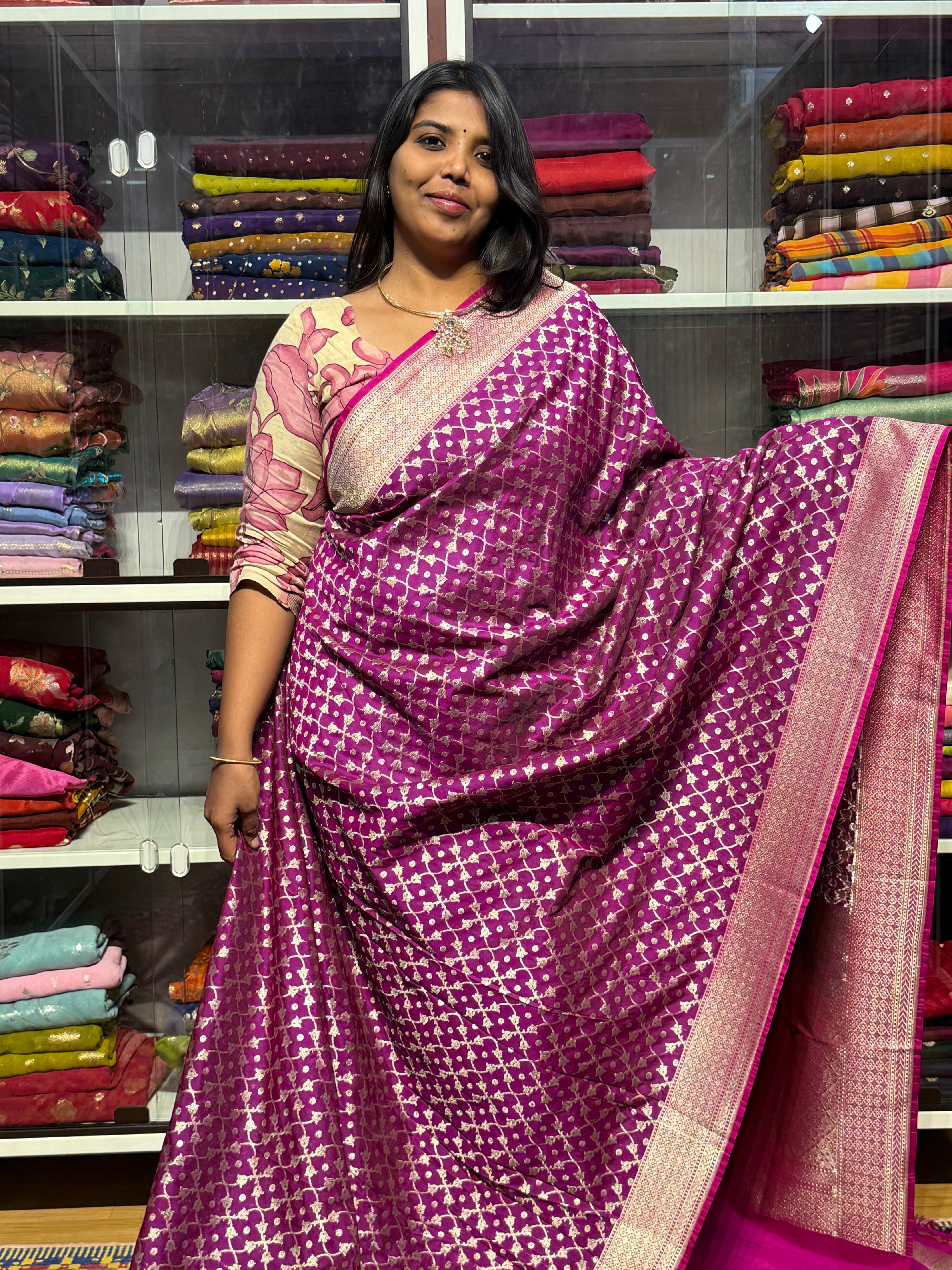 PURE BANARAS KATAN SILK SAREE WITH JAAL PATTERN: MAGENTA