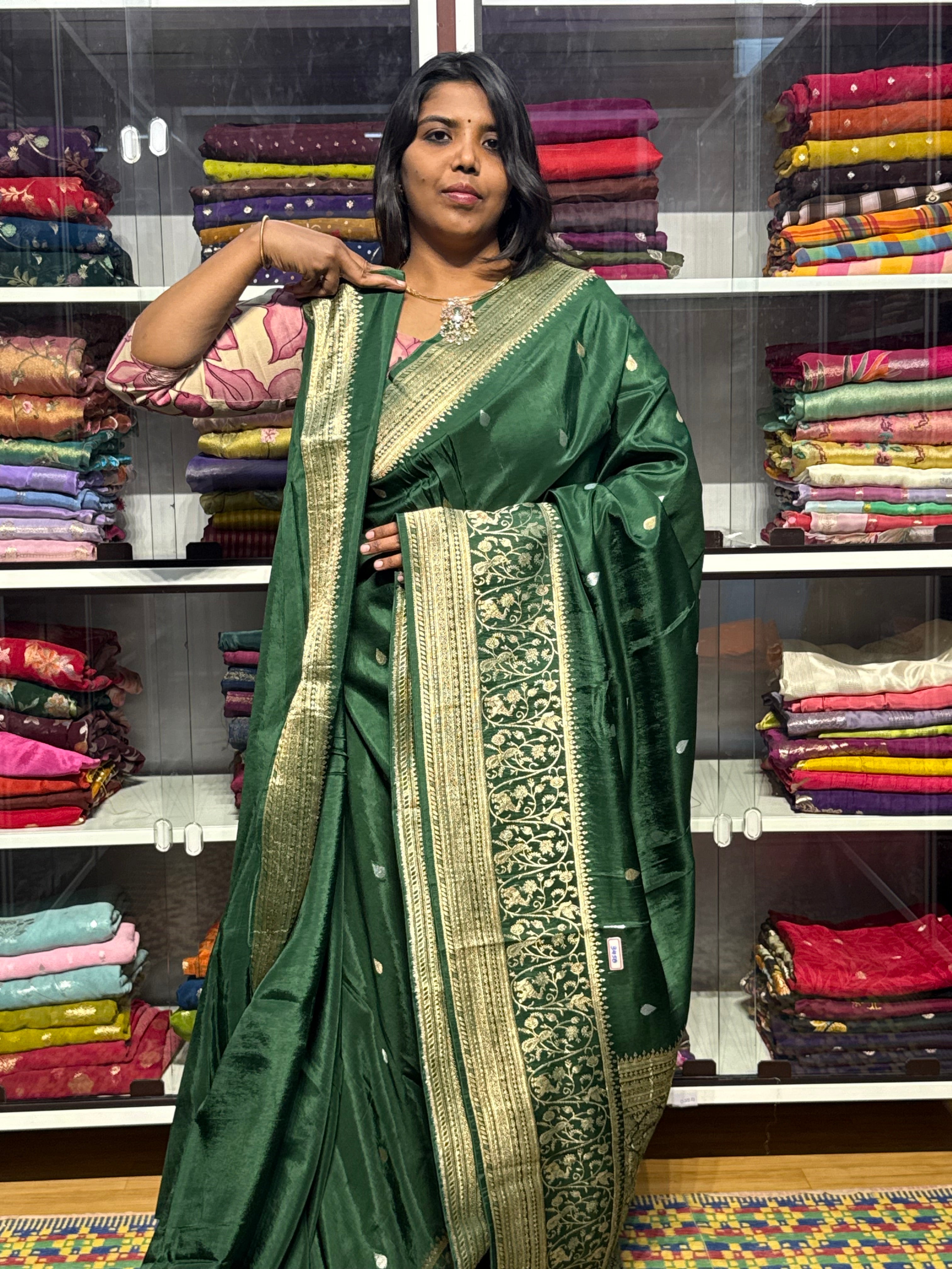BANARAS MUNGA SILK SAREE: GREEN