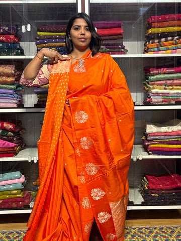 RUSSIAN SILK WITH BORDERLESS PATTERN: ORANGE
