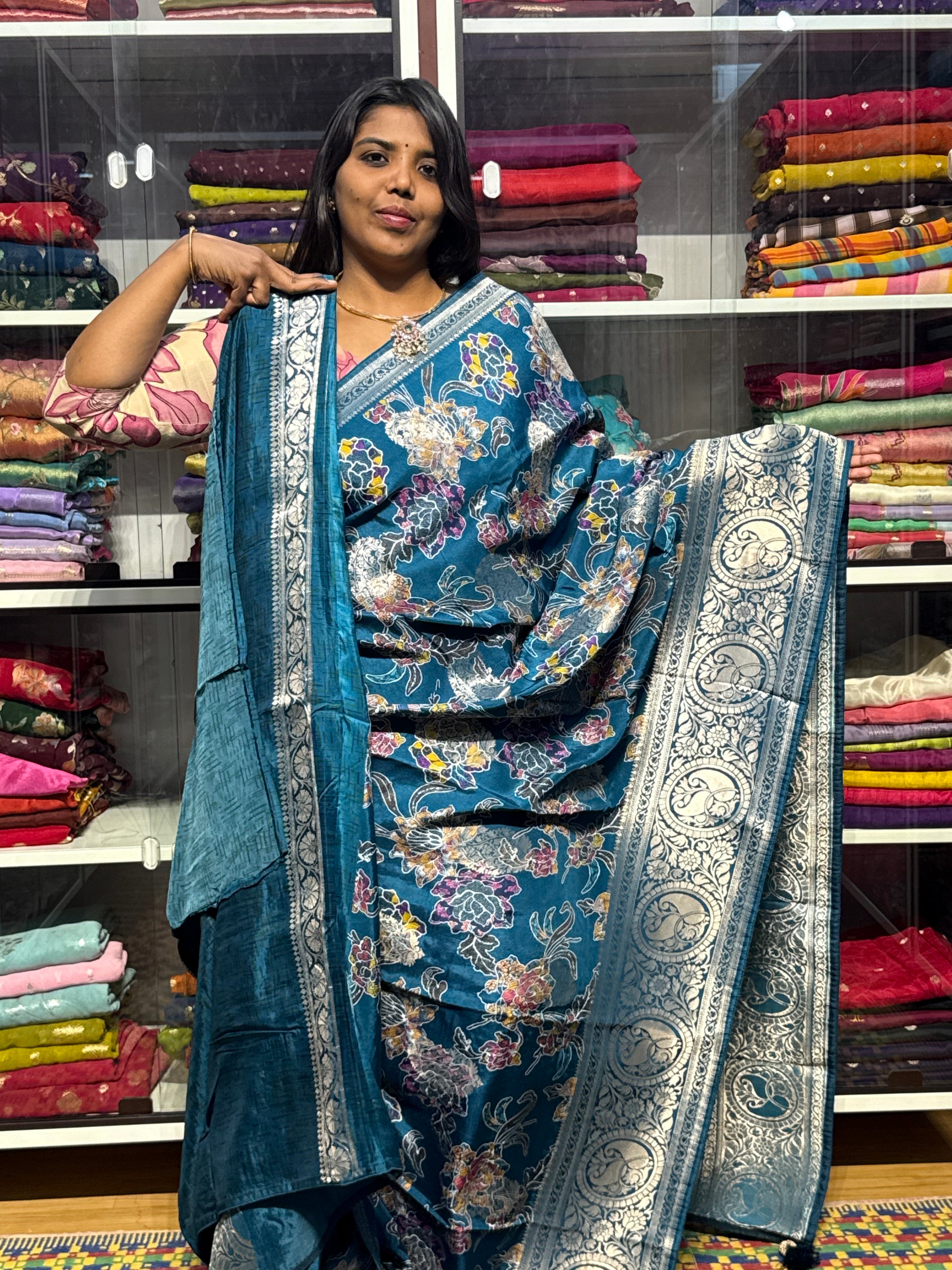 MUNGA CREPE WITH DIGITAL PRINT: GERMAN BLUE