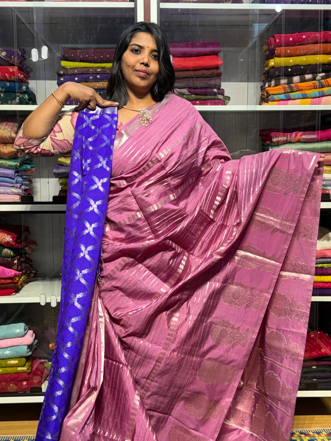 BANARAS MUNGA CREPE : ONION PINK