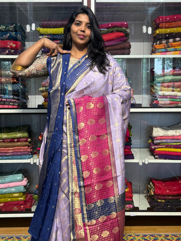 PURE DOLA SILK SAREE WITH CHAP DYE: LAVENDER
